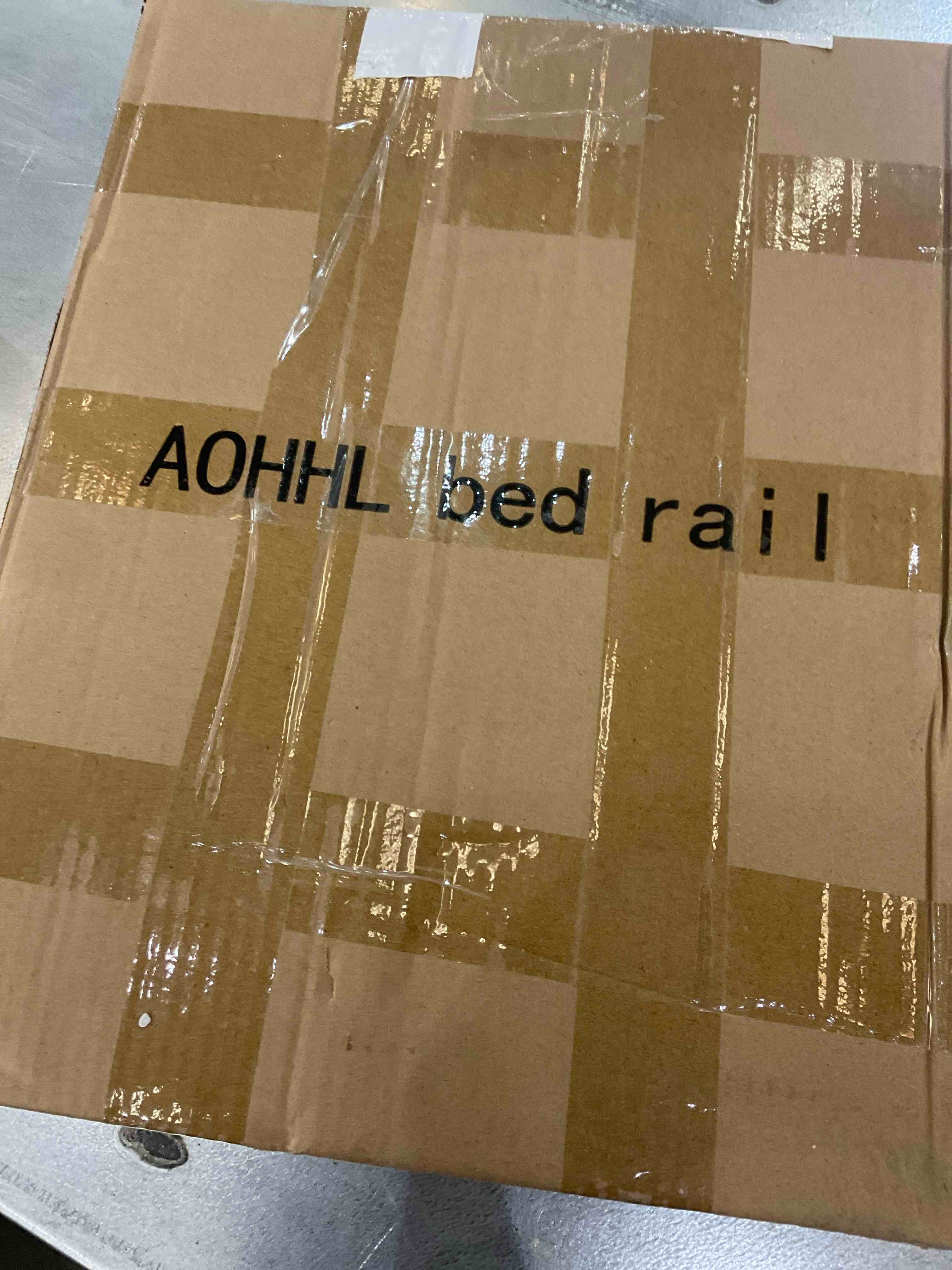 https://s3.amazonaws.com/lotting-images-prod/bidfta/EXS00829100_1700152762682.jpeg