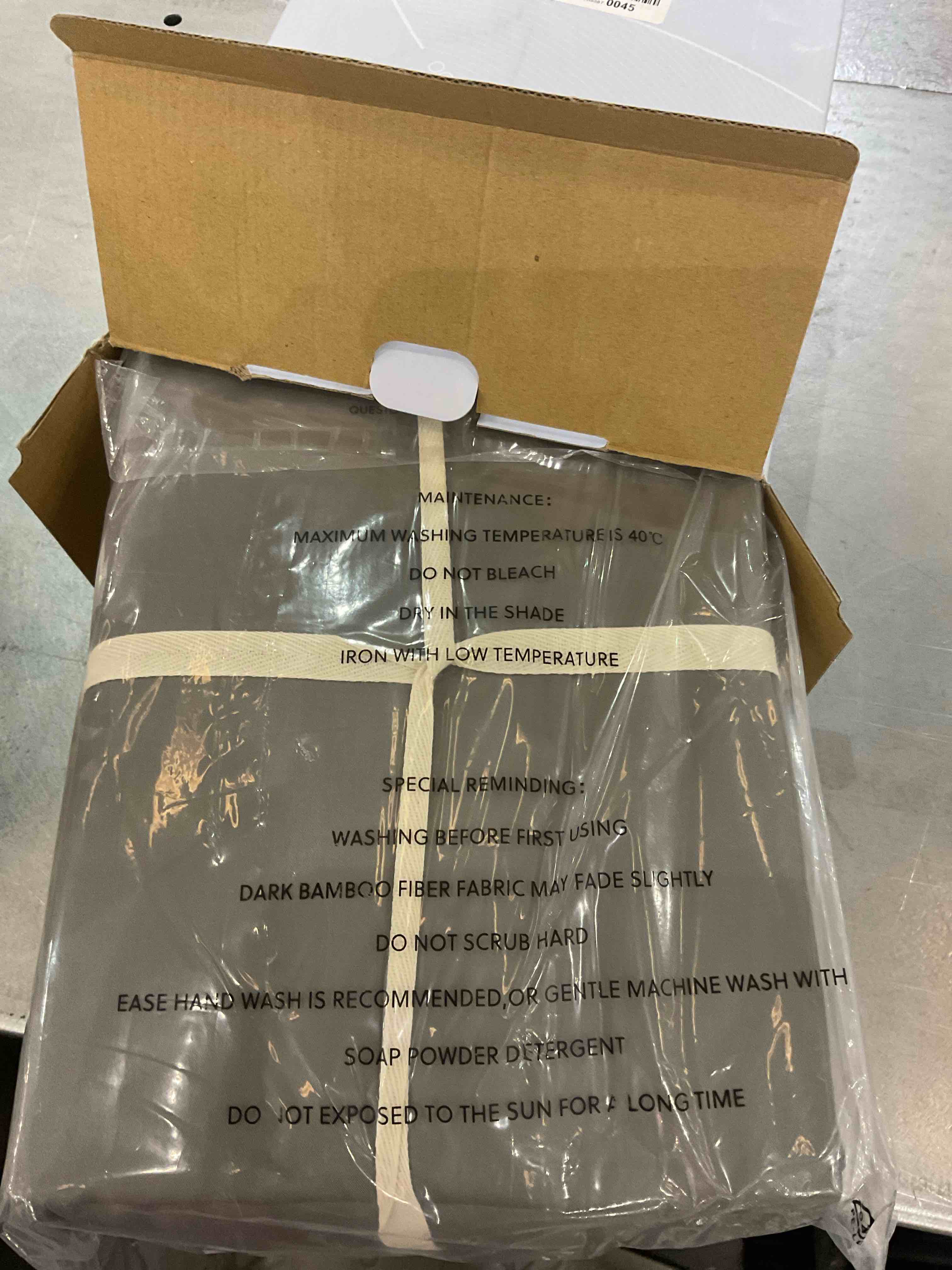 https://s3.amazonaws.com/lotting-images-prod/bidfta/EXS00829370_1700497689382.jpeg