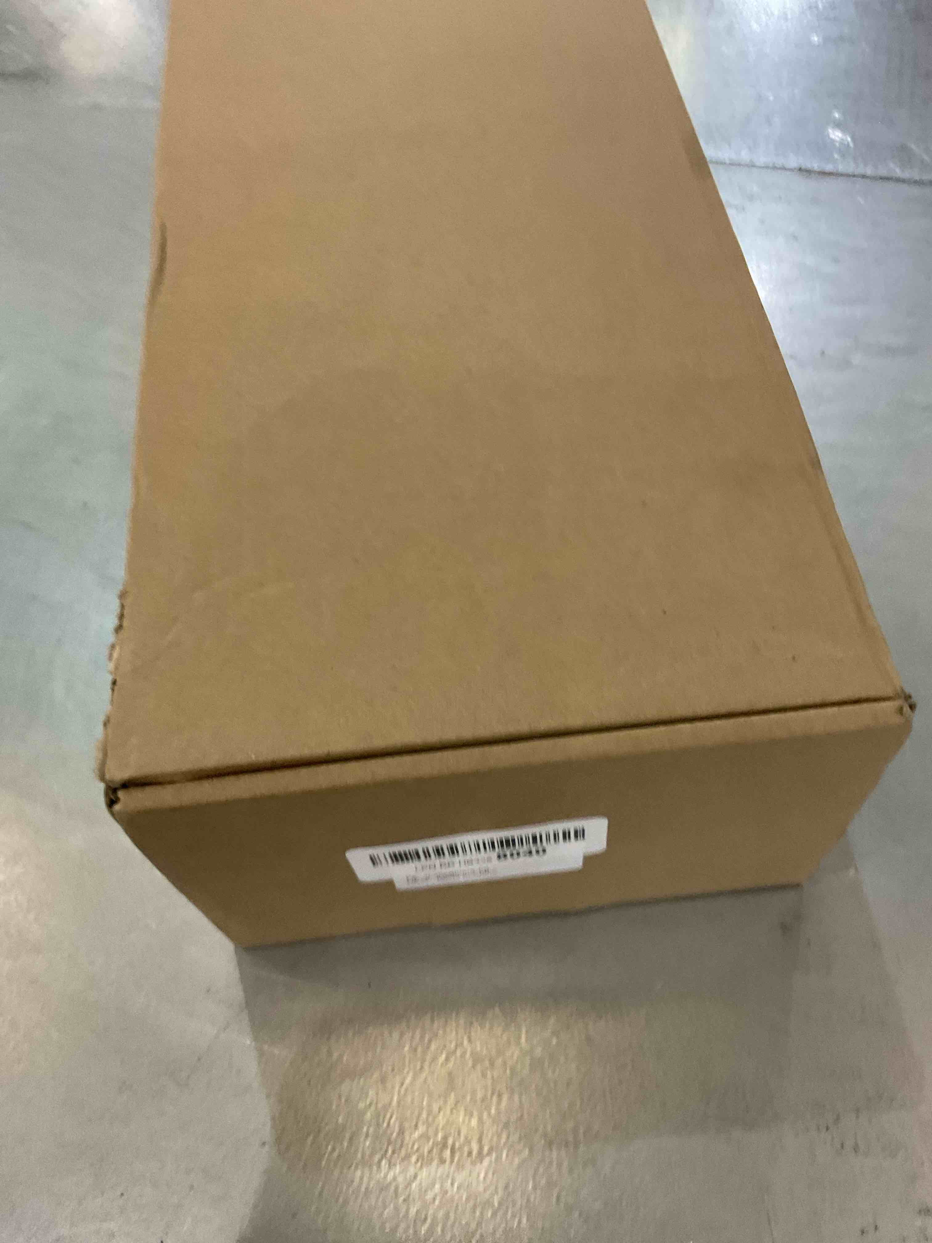 https://s3.amazonaws.com/lotting-images-prod/bidfta/EXS00829410_1700505915303.jpeg