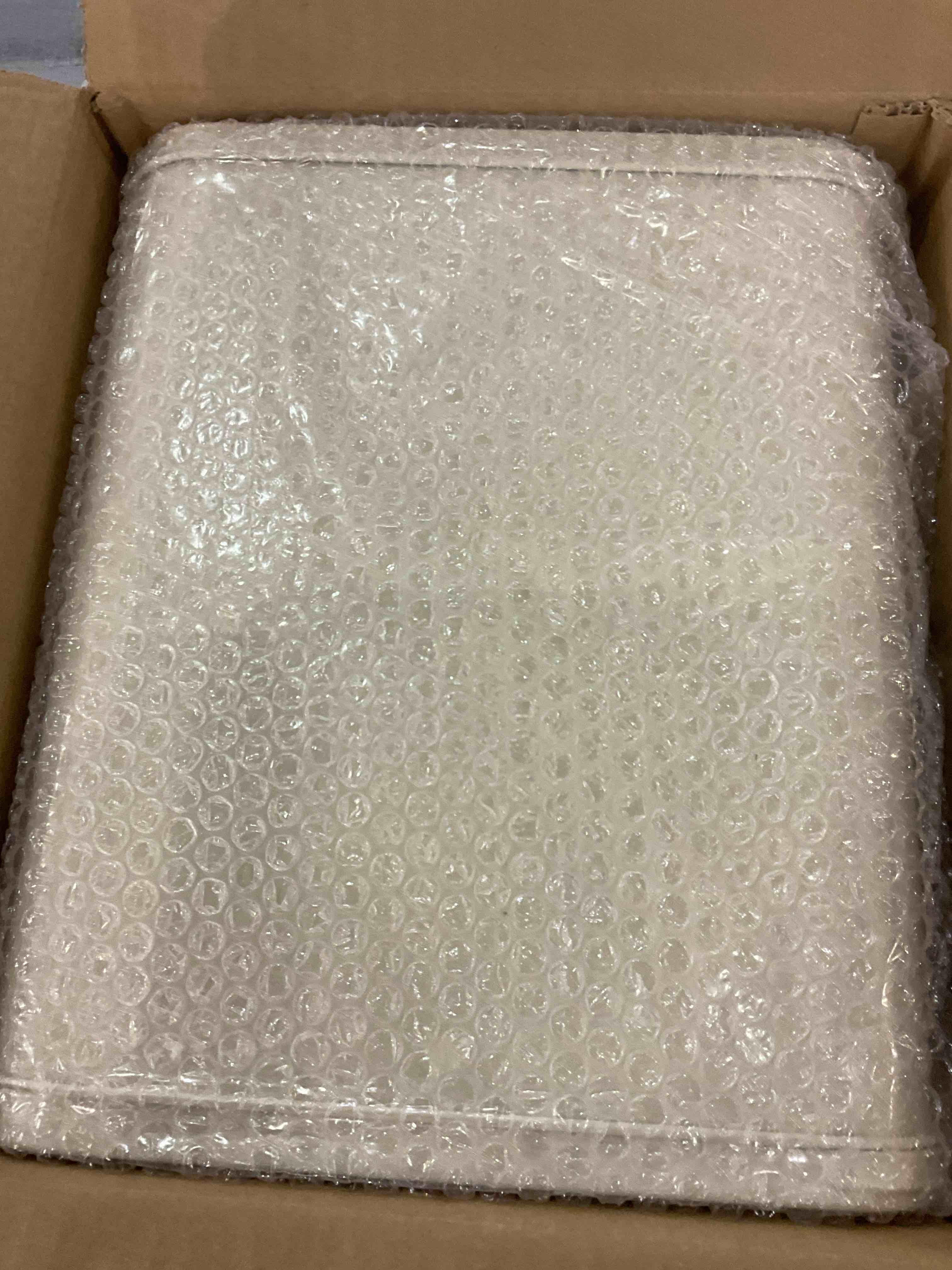 https://s3.amazonaws.com/lotting-images-prod/bidfta/EXS00829474_1700573775501.jpeg