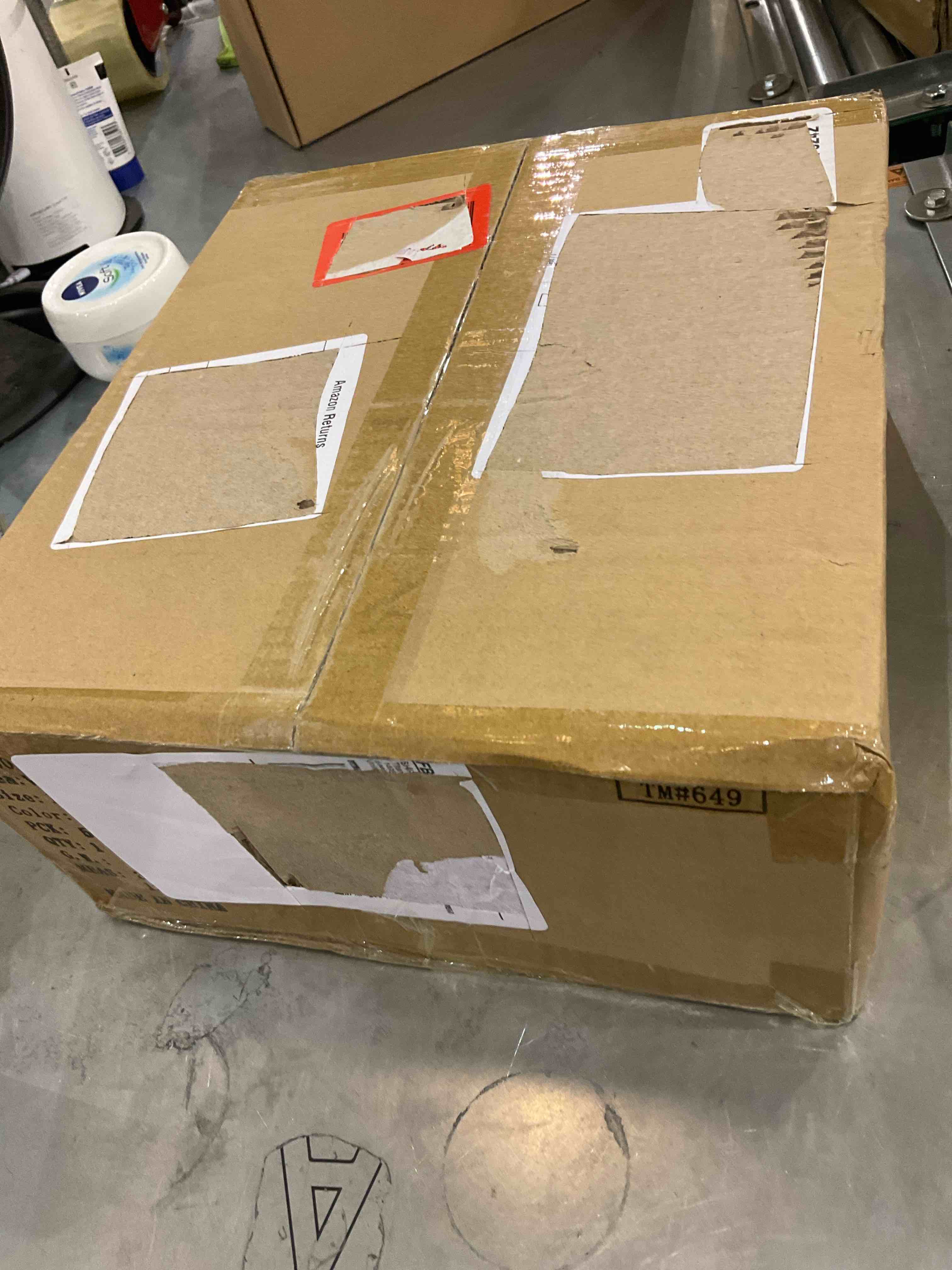 https://s3.amazonaws.com/lotting-images-prod/bidfta/EXS00829510_1699635015029.jpeg