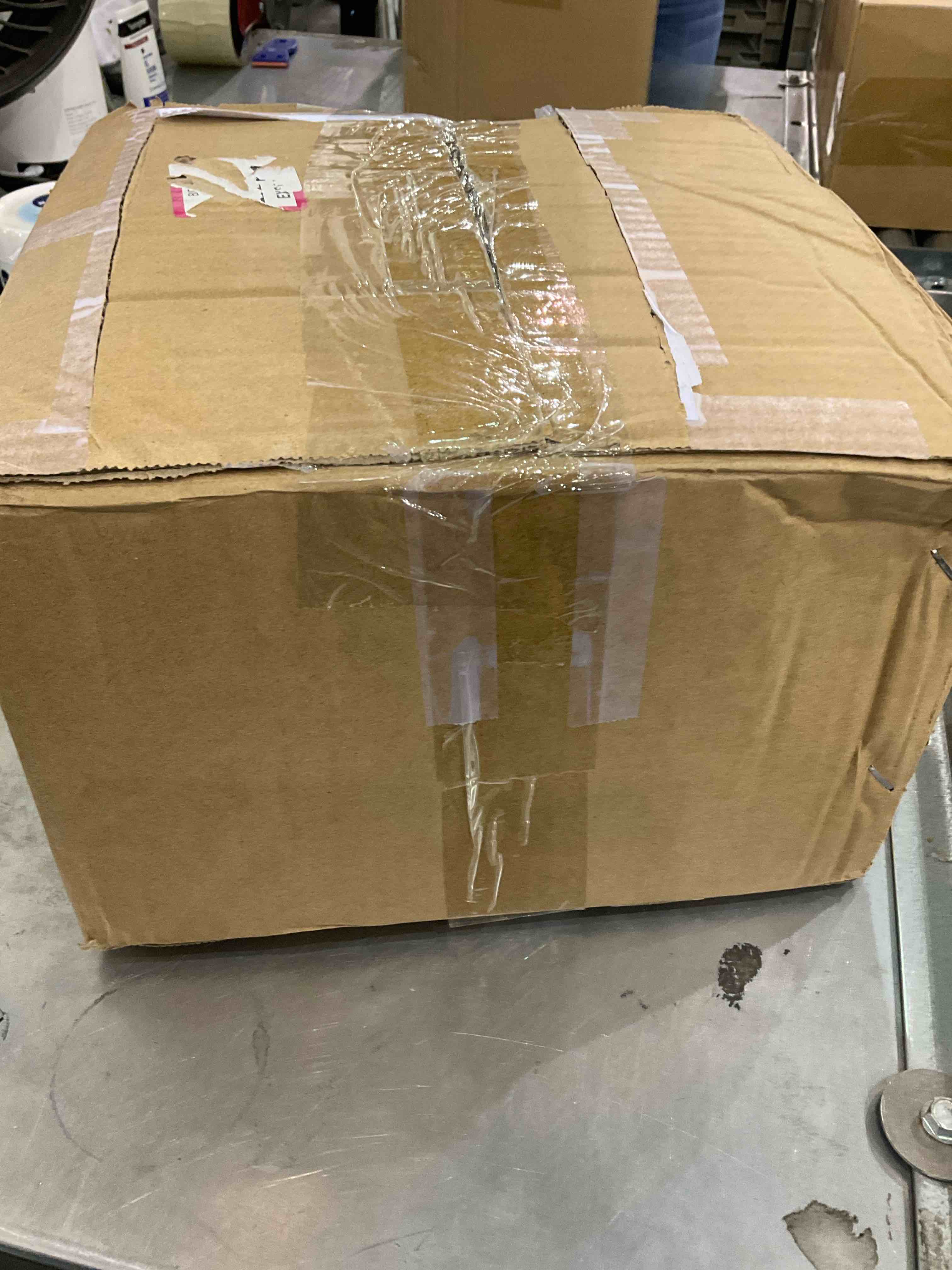 https://s3.amazonaws.com/lotting-images-prod/bidfta/EXS00829597_1699881524930.jpeg