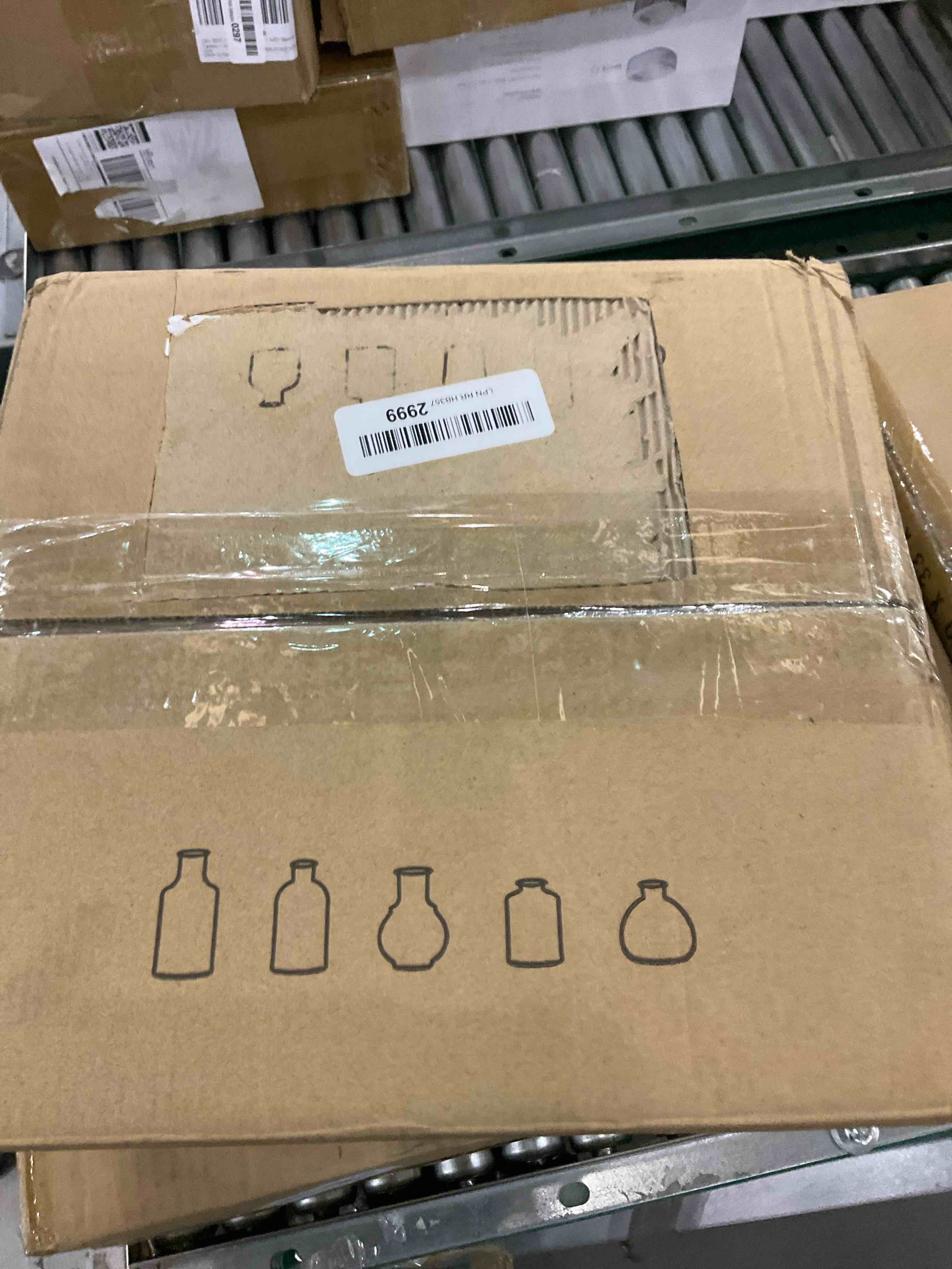 https://s3.amazonaws.com/lotting-images-prod/bidfta/EXS00829813_1699969226155.jpeg