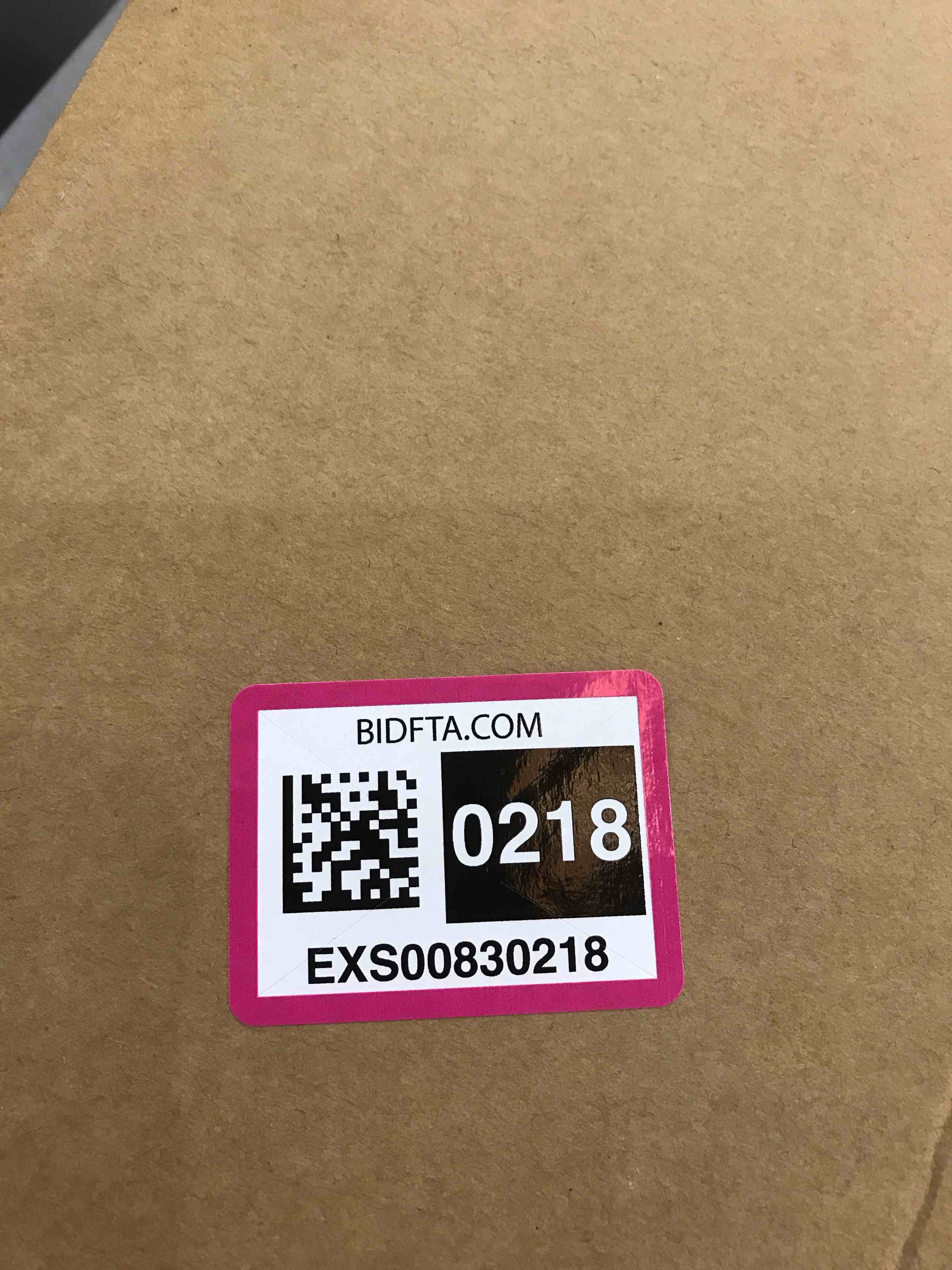 https://s3.amazonaws.com/lotting-images-prod/bidfta/EXS00830218_1698938895486.jpeg