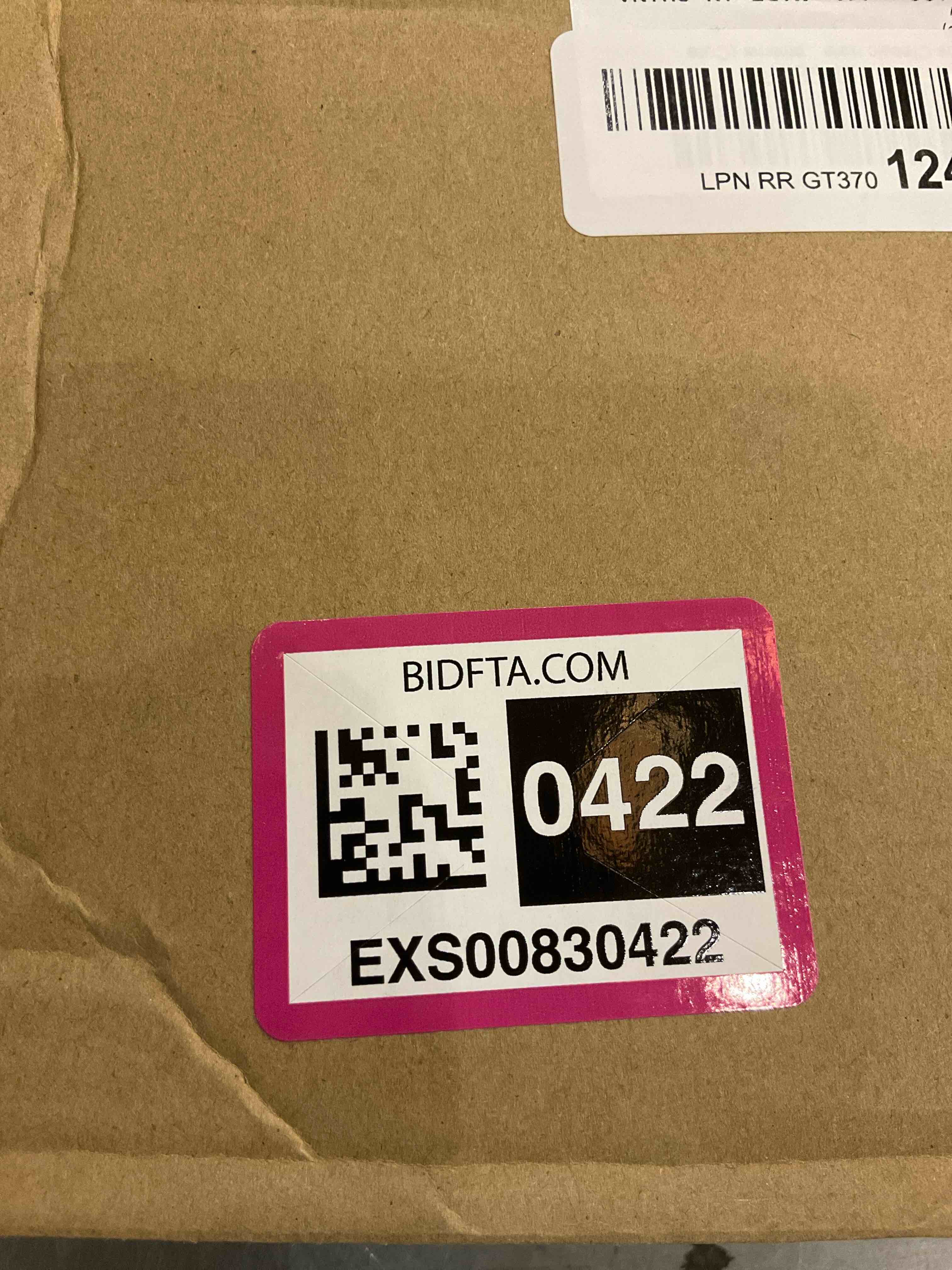 https://s3.amazonaws.com/lotting-images-prod/bidfta/EXS00830422_1699023578098.jpeg