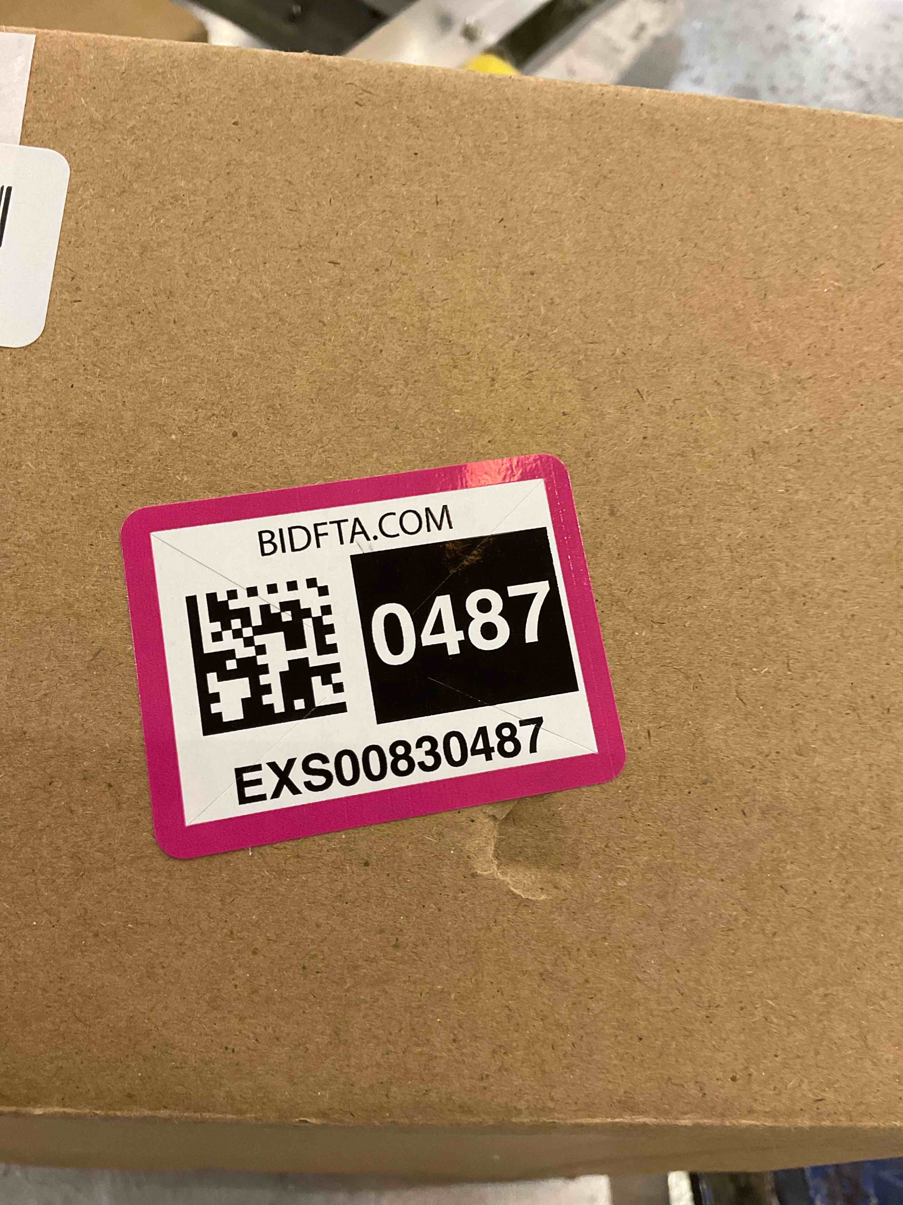 https://s3.amazonaws.com/lotting-images-prod/bidfta/EXS00830487_1699030930953.jpeg
