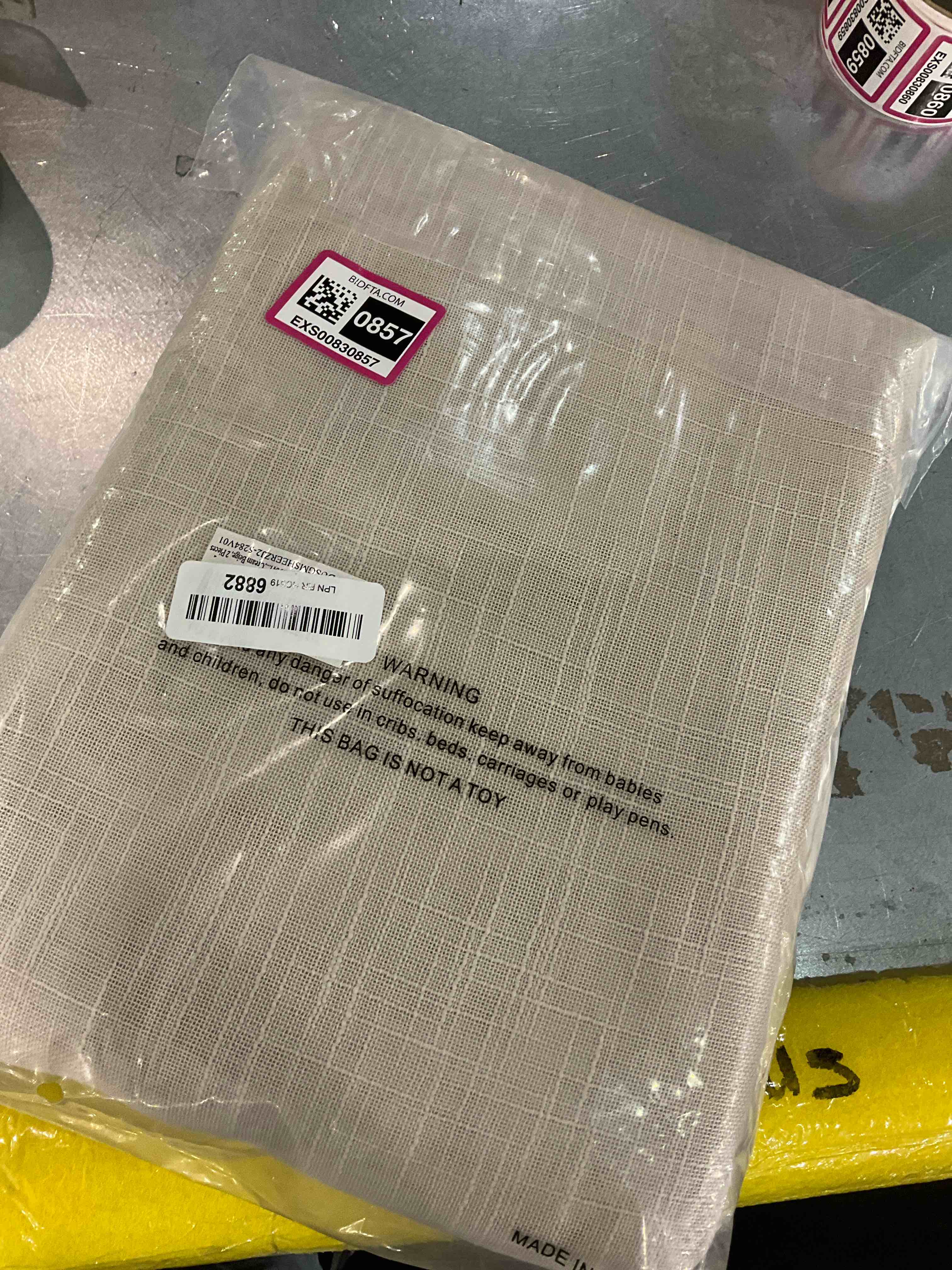 https://s3.amazonaws.com/lotting-images-prod/bidfta/EXS00830857_1699446214180.jpeg