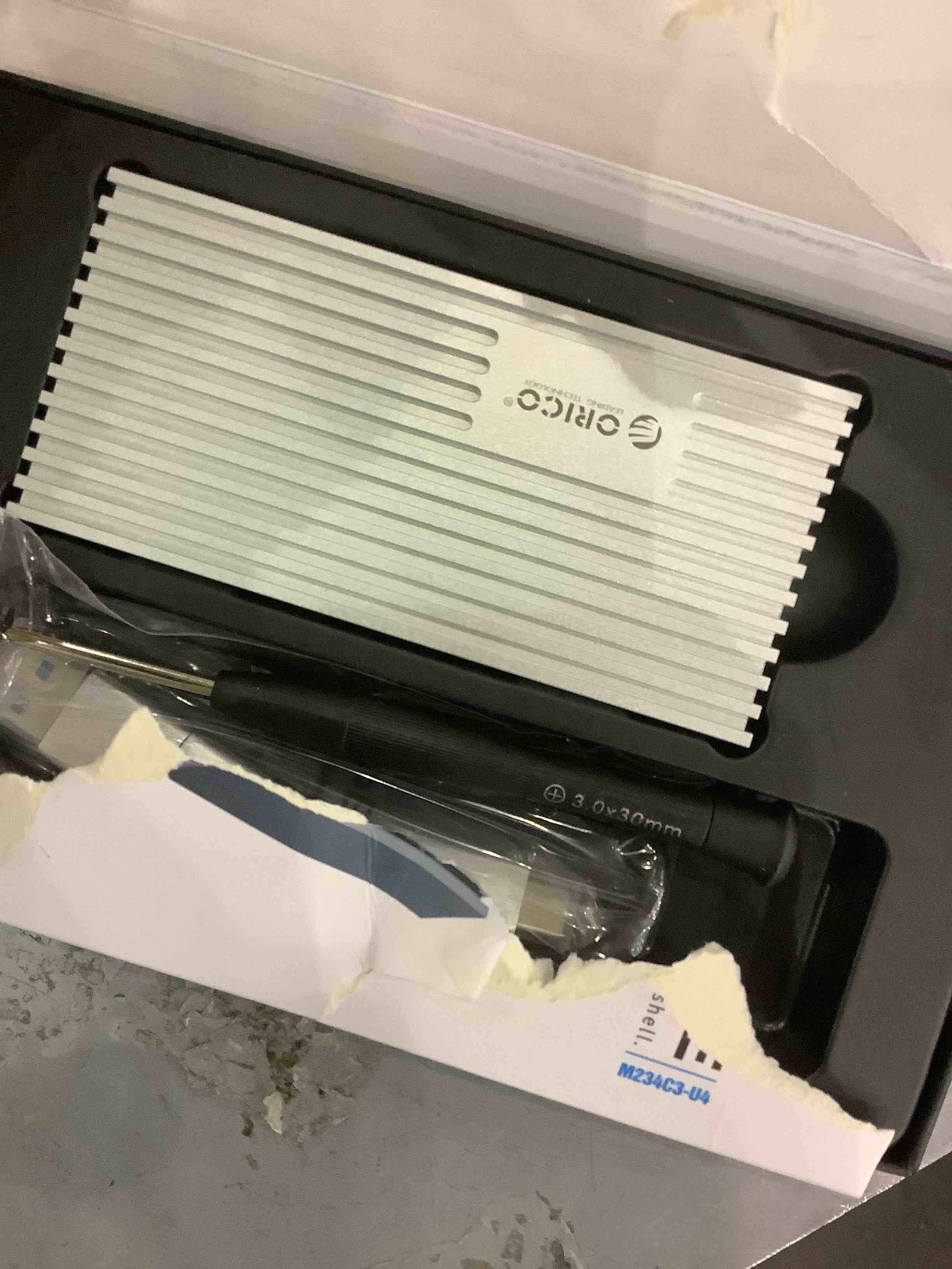 https://s3.amazonaws.com/lotting-images-prod/bidfta/EXS00834515_1698839217894.jpeg