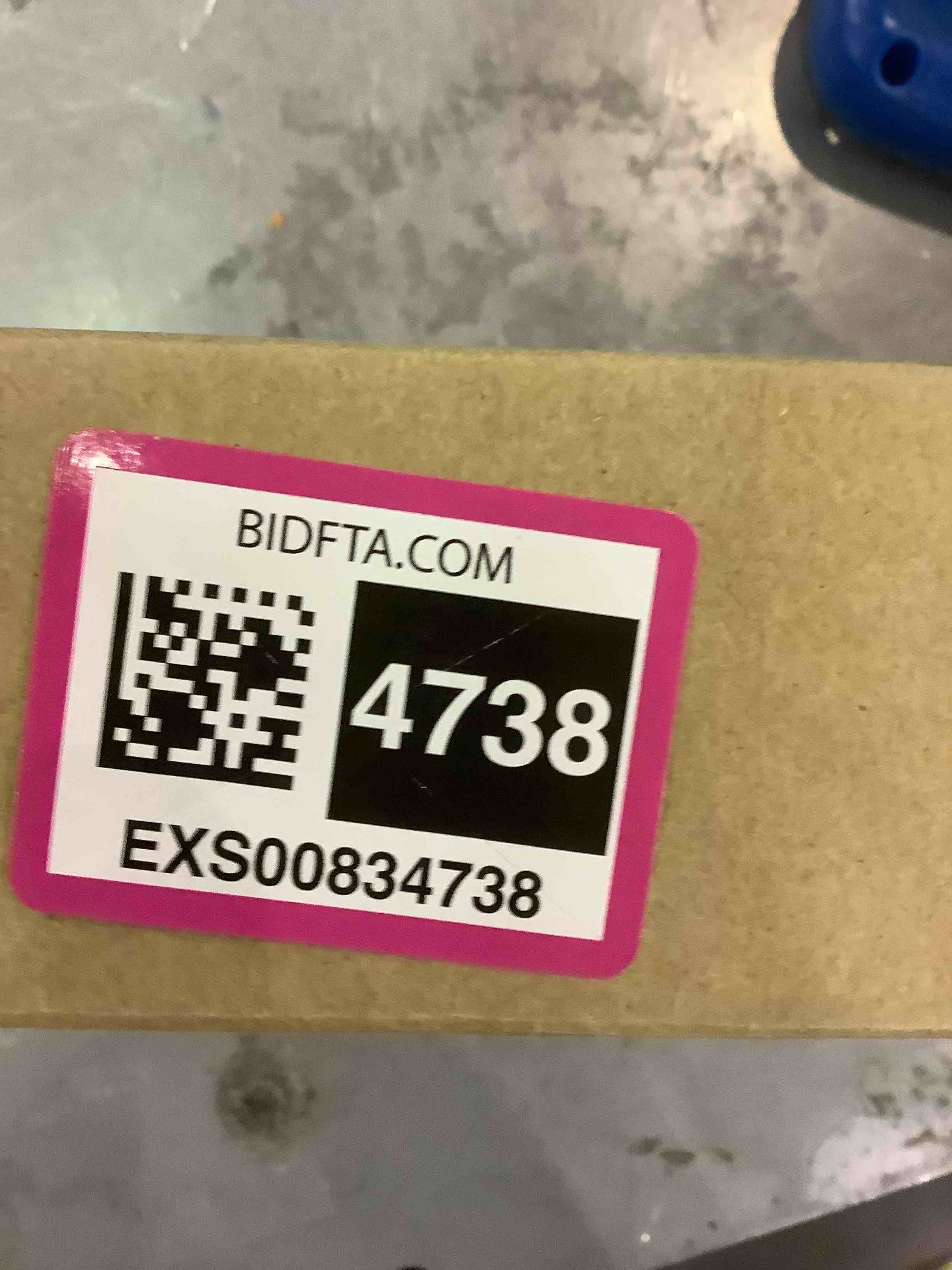 https://s3.amazonaws.com/lotting-images-prod/bidfta/EXS00834738_1698926515181.jpeg