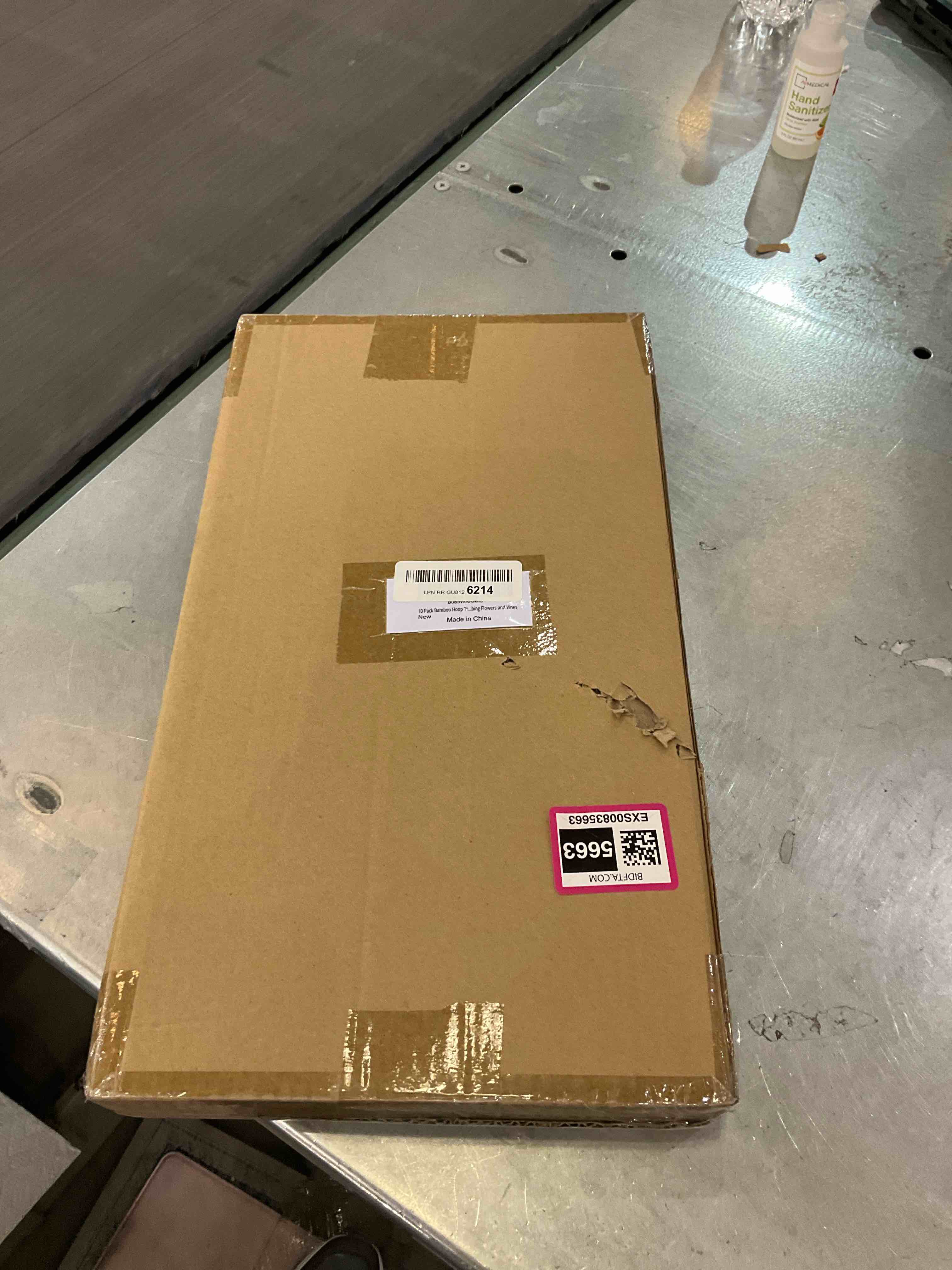 https://s3.amazonaws.com/lotting-images-prod/bidfta/EXS00835663_1699285355986.jpeg