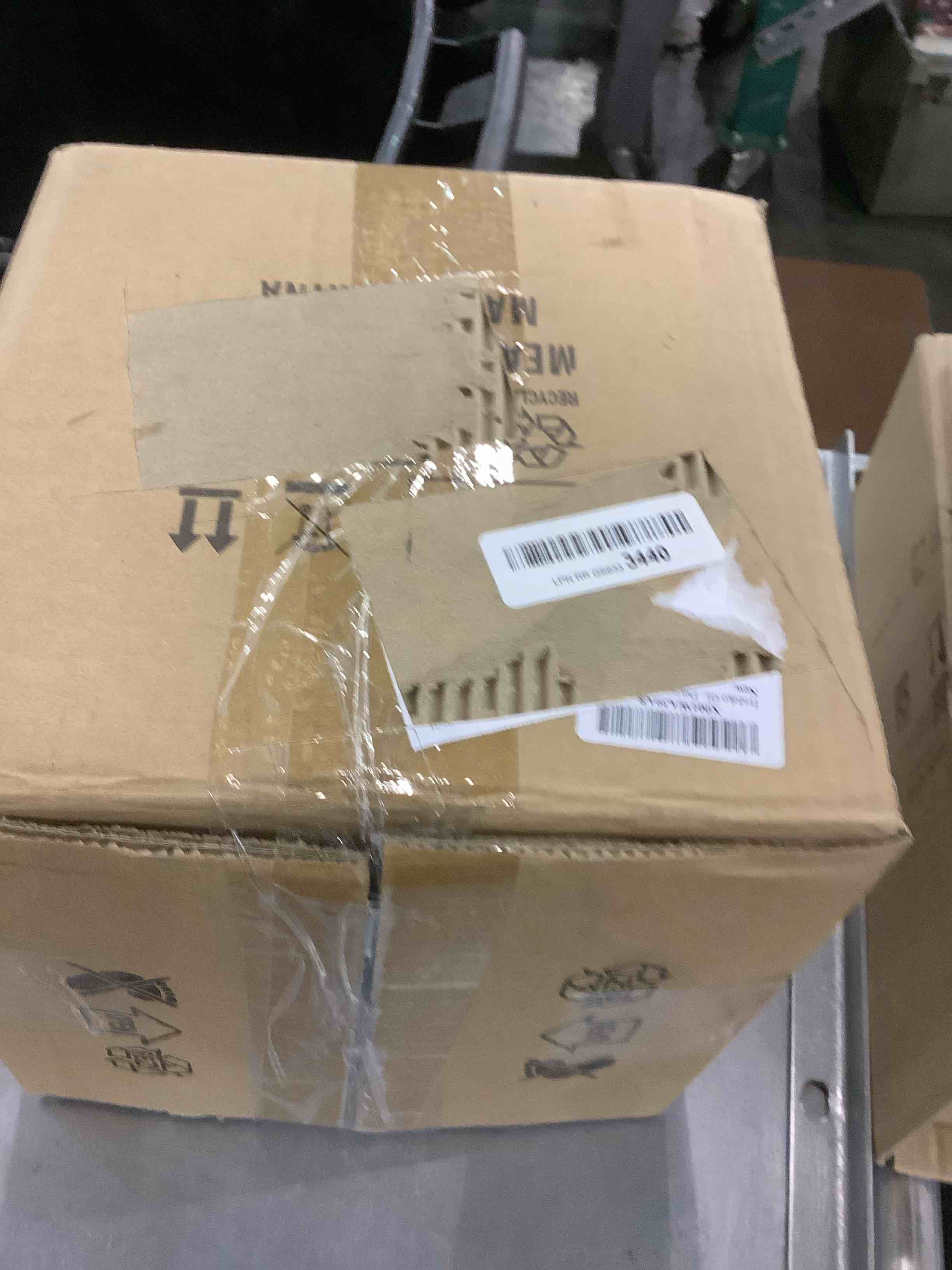 https://s3.amazonaws.com/lotting-images-prod/bidfta/EXS00836259_1699276514816.jpeg