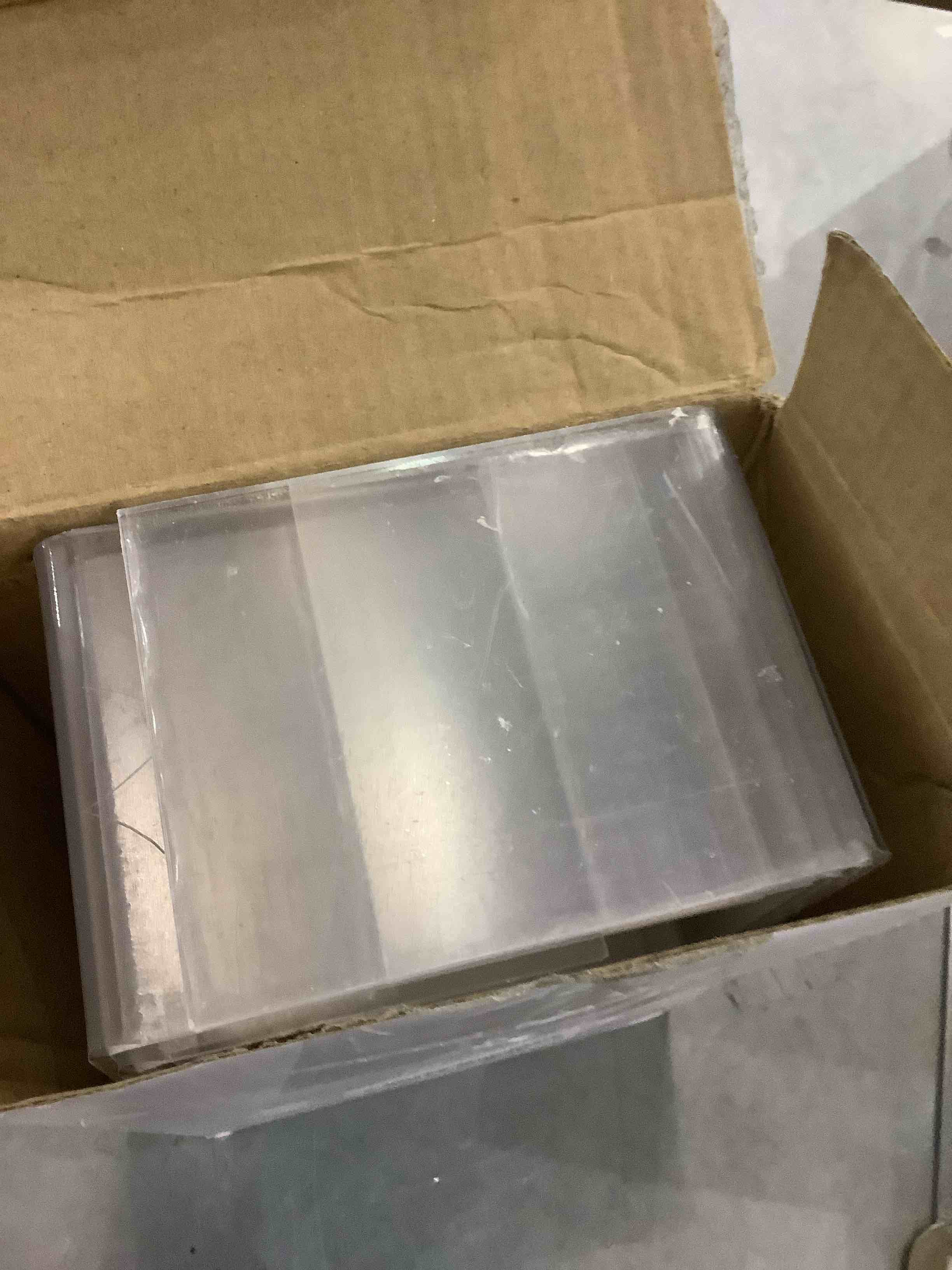 https://s3.amazonaws.com/lotting-images-prod/bidfta/EXS00836281_1699278706379.jpeg