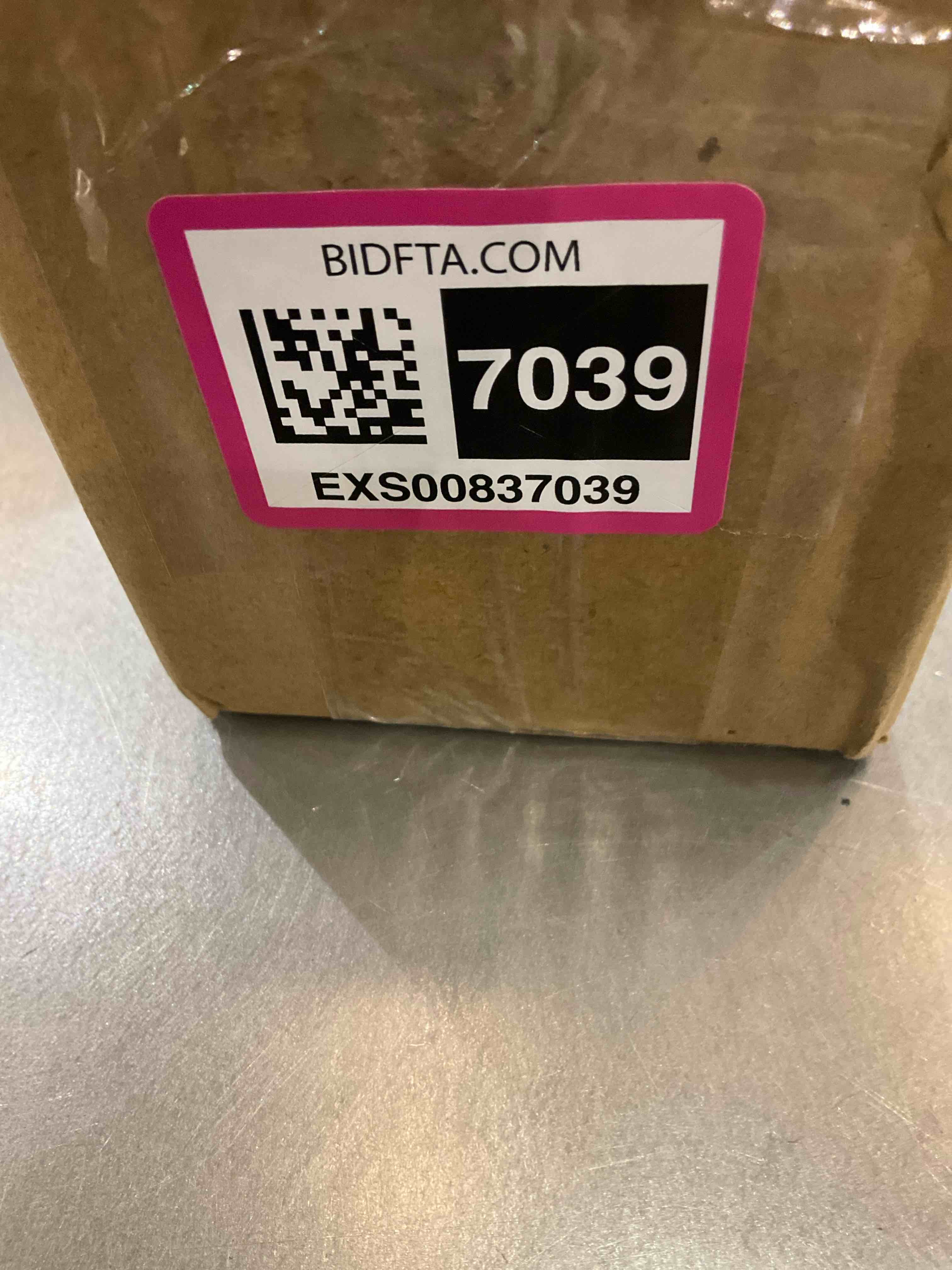 https://s3.amazonaws.com/lotting-images-prod/bidfta/EXS00837039_1698937190087.jpeg