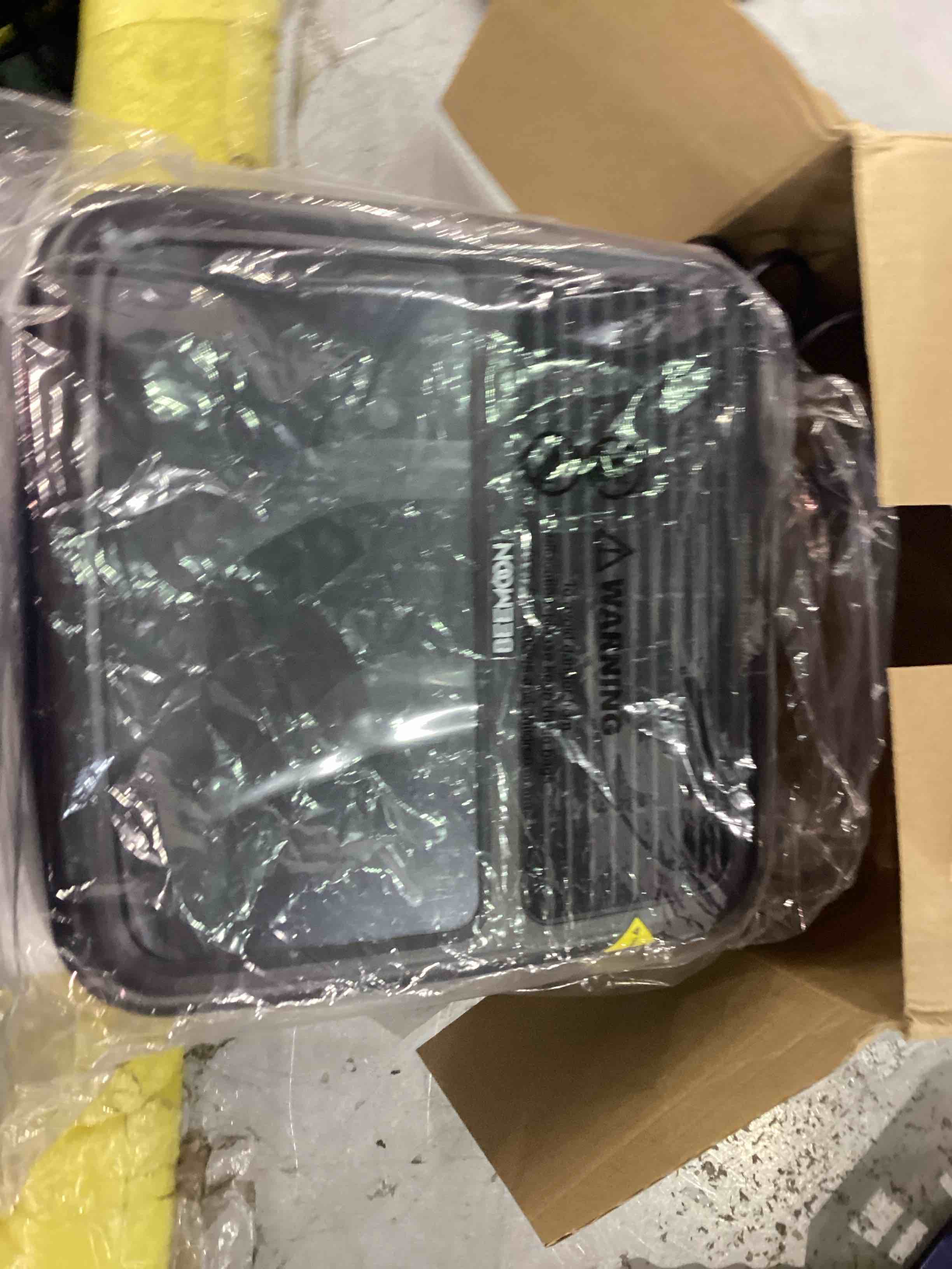 https://s3.amazonaws.com/lotting-images-prod/bidfta/EXS00837612_1700137438471.jpeg