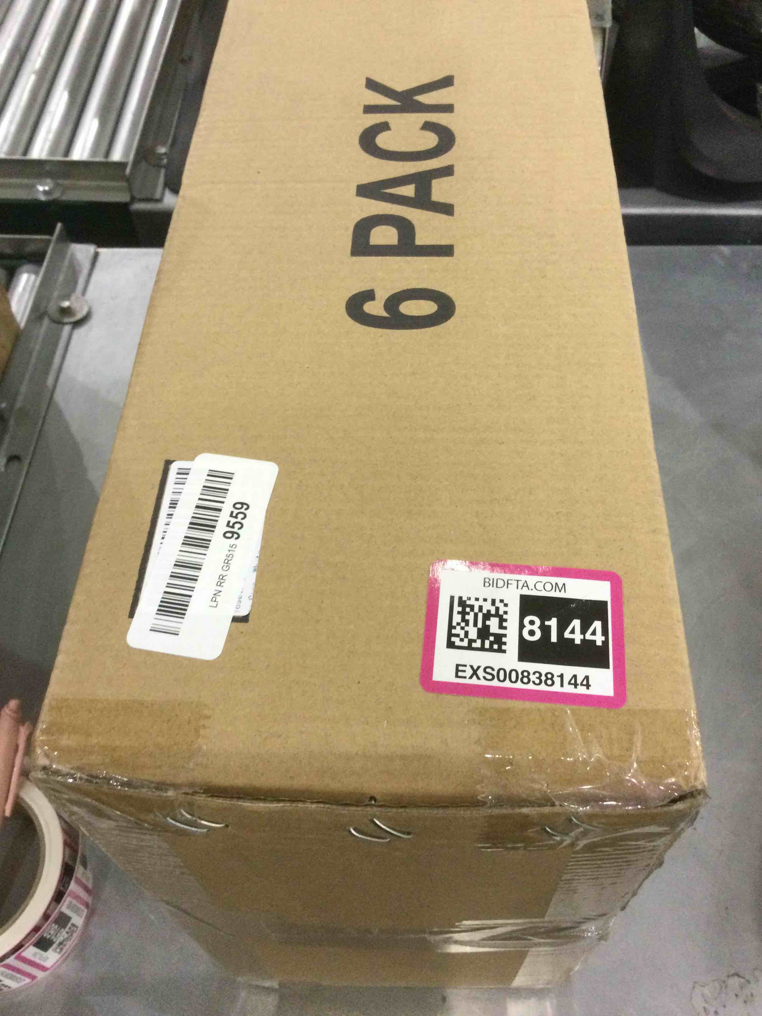 https://s3.amazonaws.com/lotting-images-prod/bidfta/EXS00838144_1698924466043.jpeg