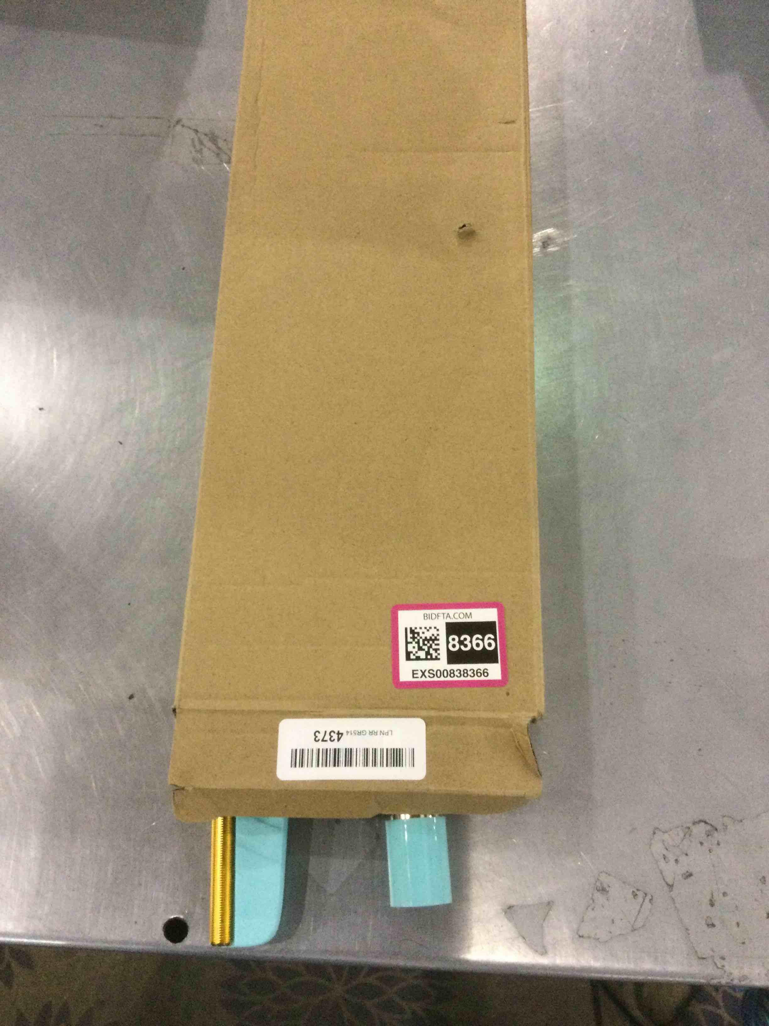 https://s3.amazonaws.com/lotting-images-prod/bidfta/EXS00838366_1699013843966.jpeg