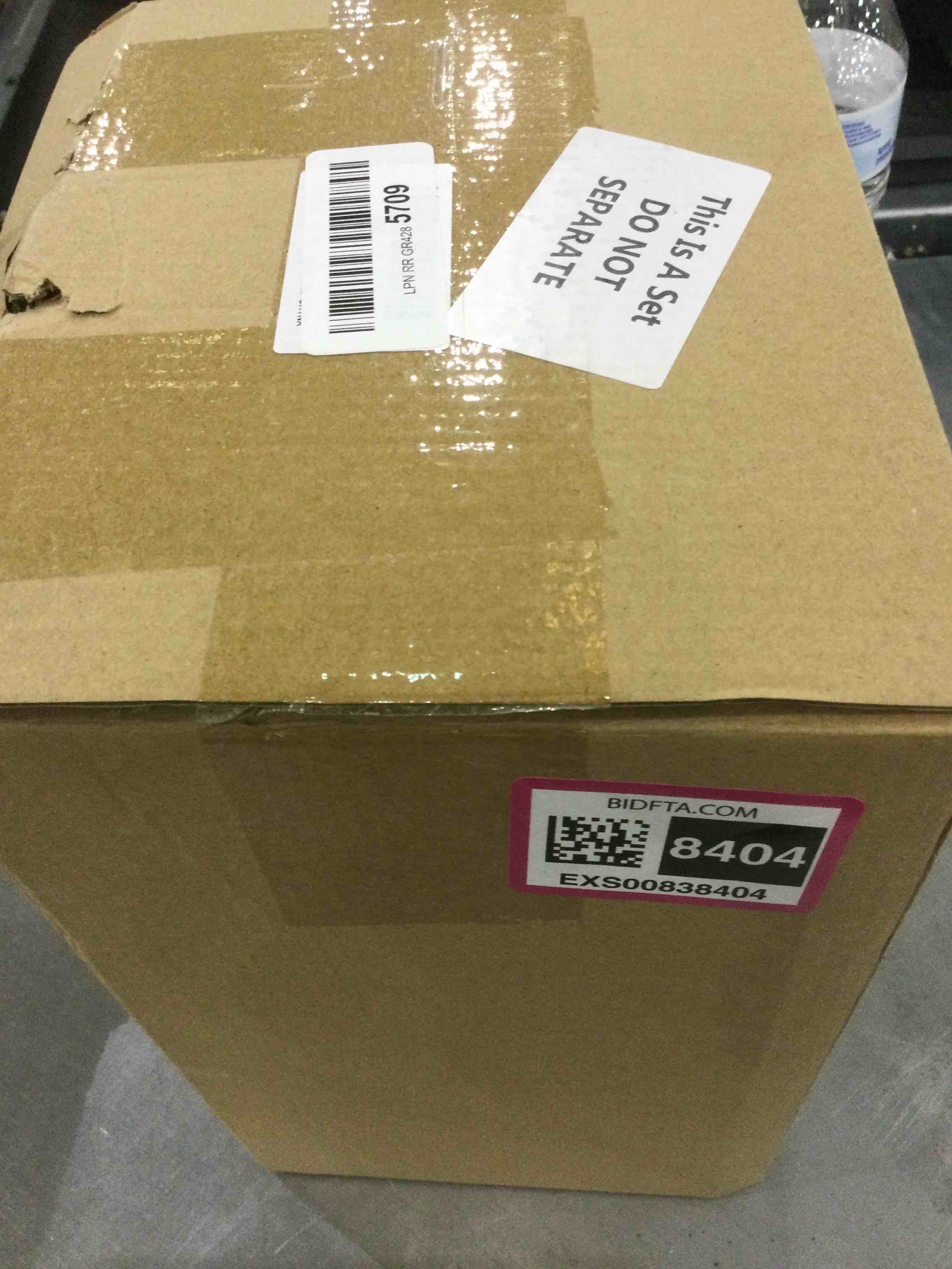 https://s3.amazonaws.com/lotting-images-prod/bidfta/EXS00838404_1699020234297.jpeg