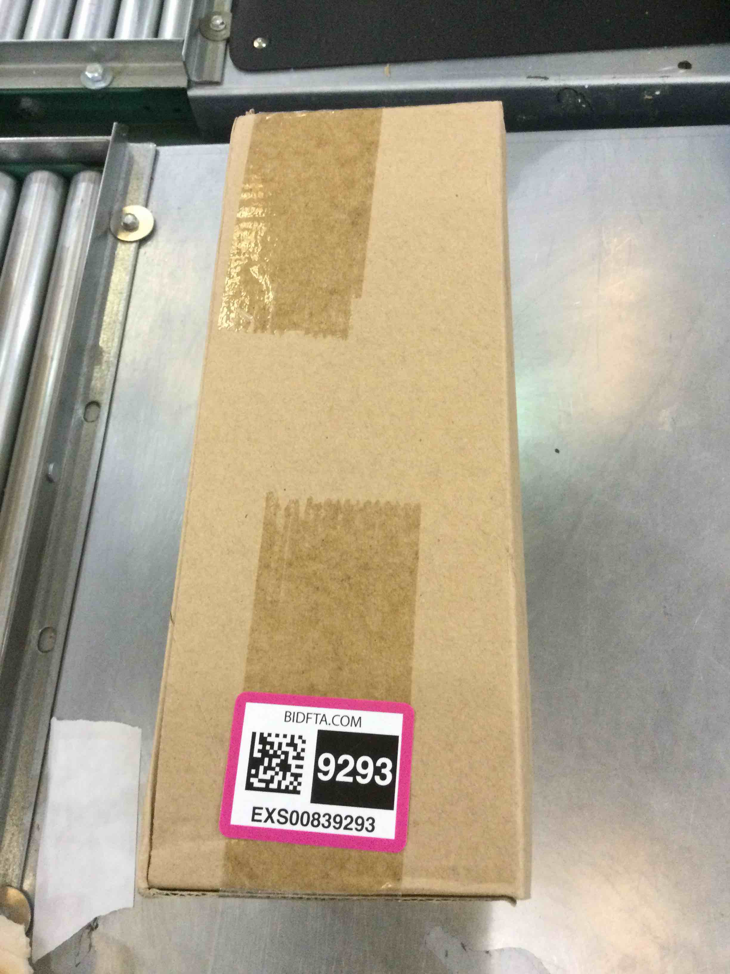 https://s3.amazonaws.com/lotting-images-prod/bidfta/EXS00839293_1699294310026.jpeg