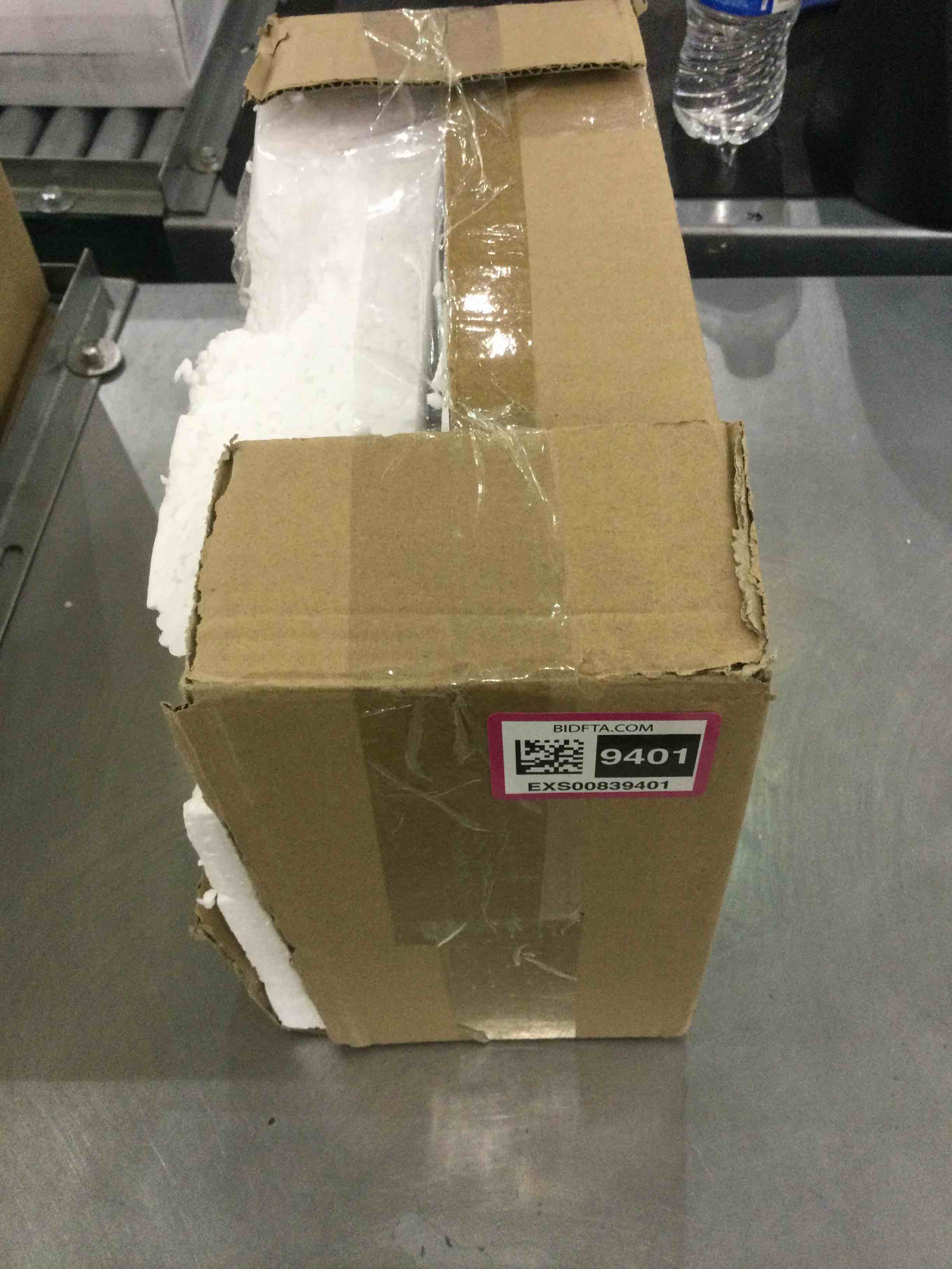 https://s3.amazonaws.com/lotting-images-prod/bidfta/EXS00839401_1699364827710.jpeg