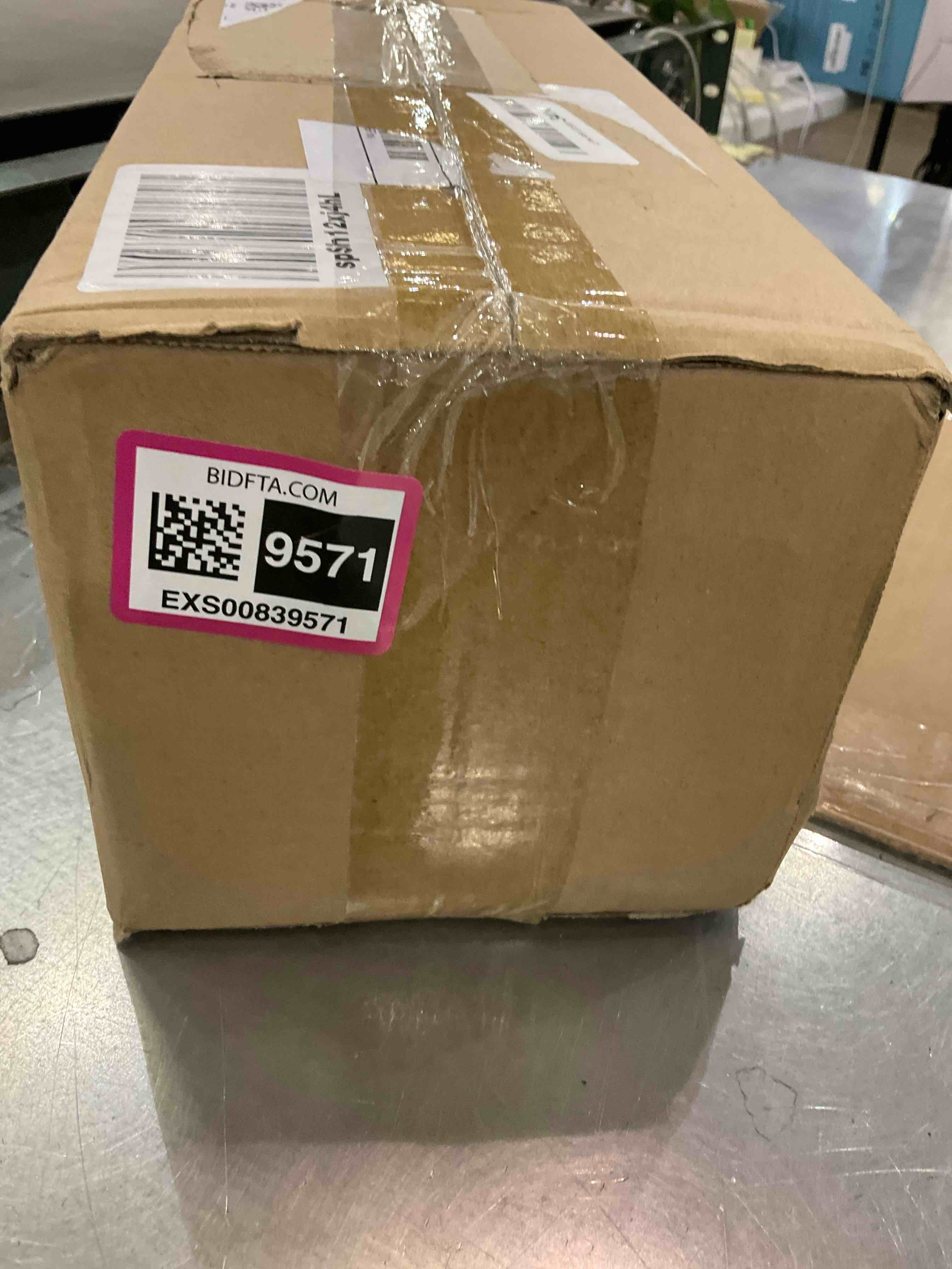 https://s3.amazonaws.com/lotting-images-prod/bidfta/EXS00839571_1699023097320.jpeg