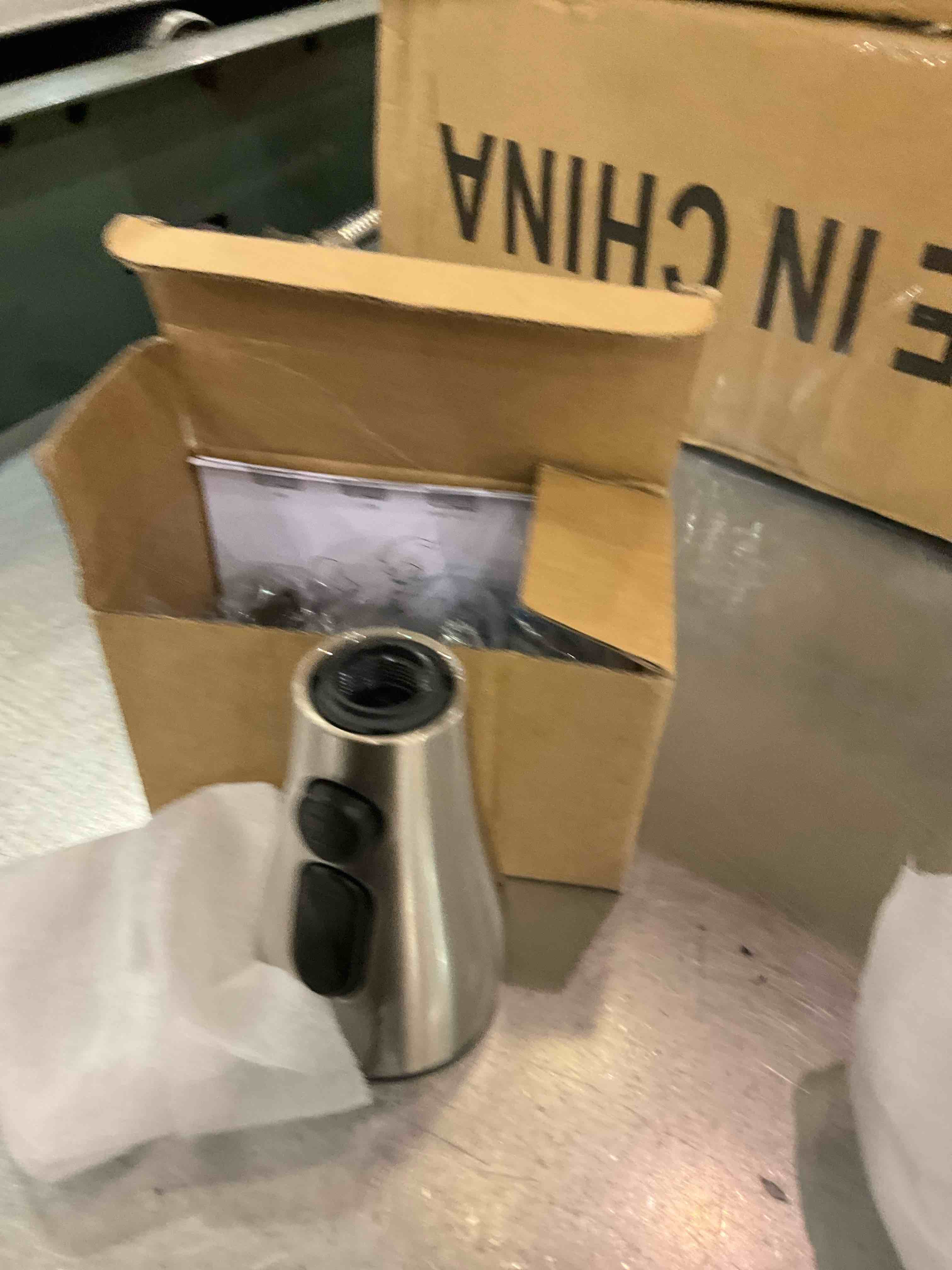 https://s3.amazonaws.com/lotting-images-prod/bidfta/EXS00839597_1699025514268.jpeg