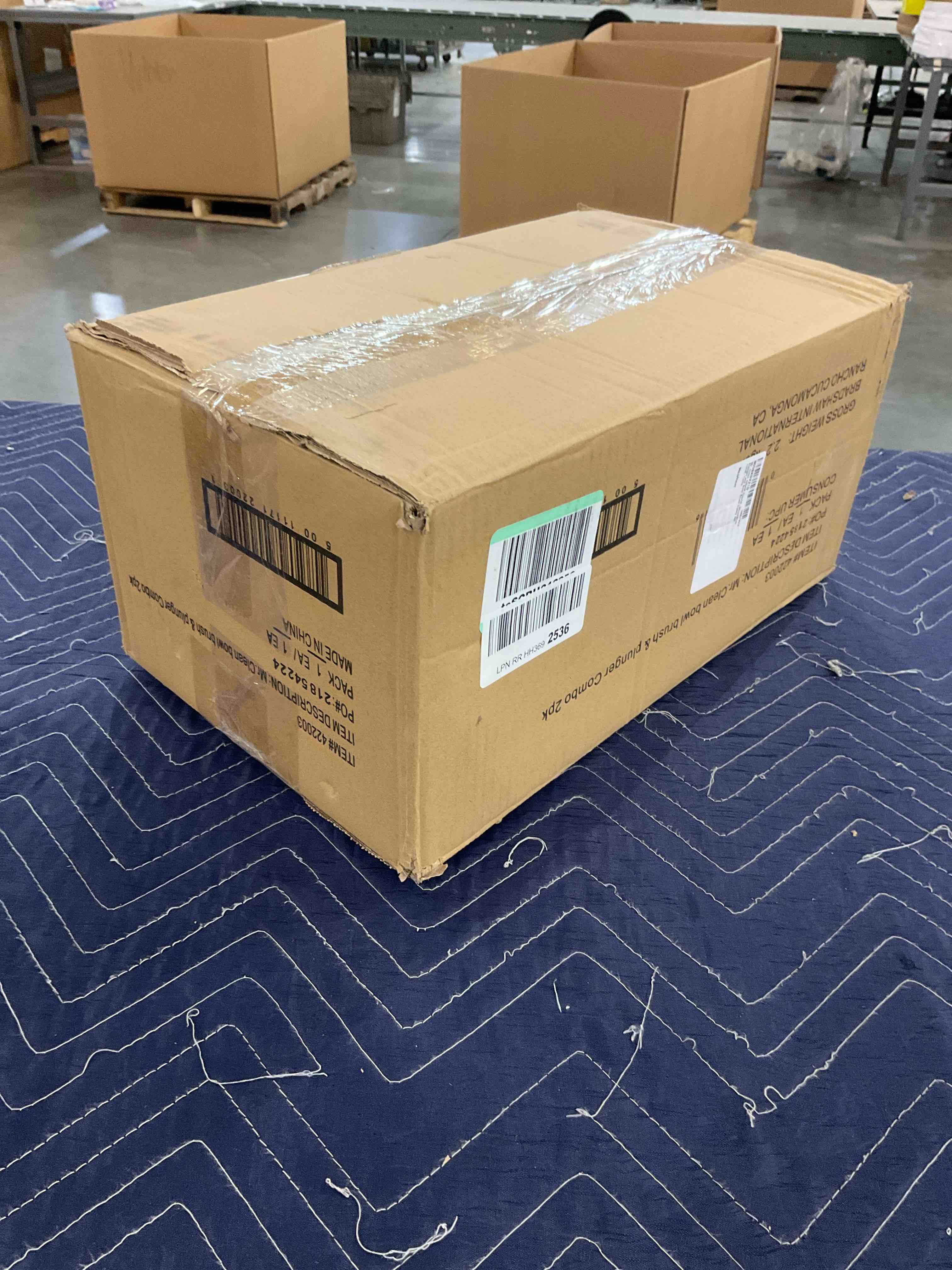 https://s3.amazonaws.com/lotting-images-prod/bidfta/EXS00841419_1704725227320.jpeg