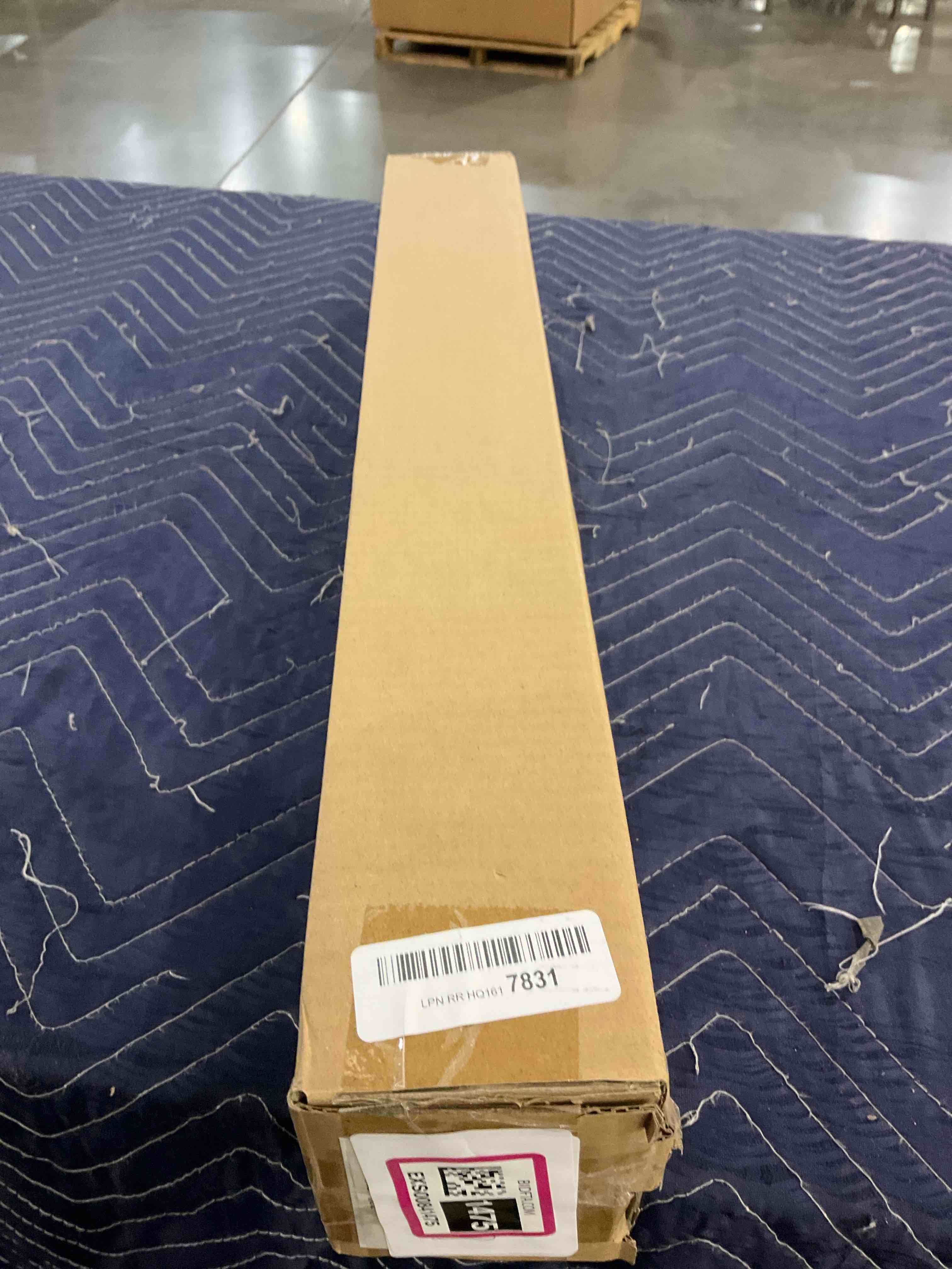 https://s3.amazonaws.com/lotting-images-prod/bidfta/EXS00841475_1705674726519.jpeg