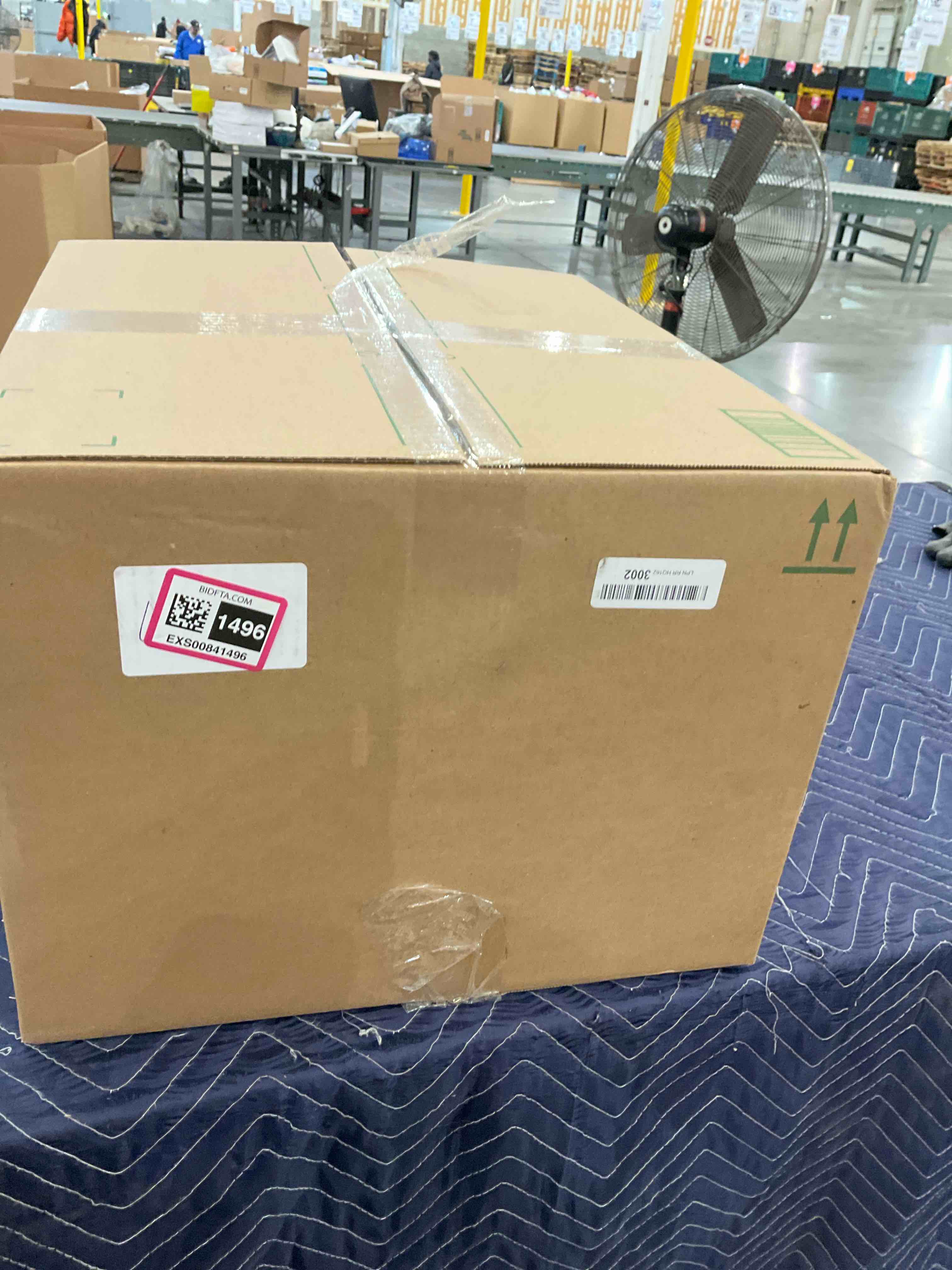 https://s3.amazonaws.com/lotting-images-prod/bidfta/EXS00841496_1705939050511.jpeg