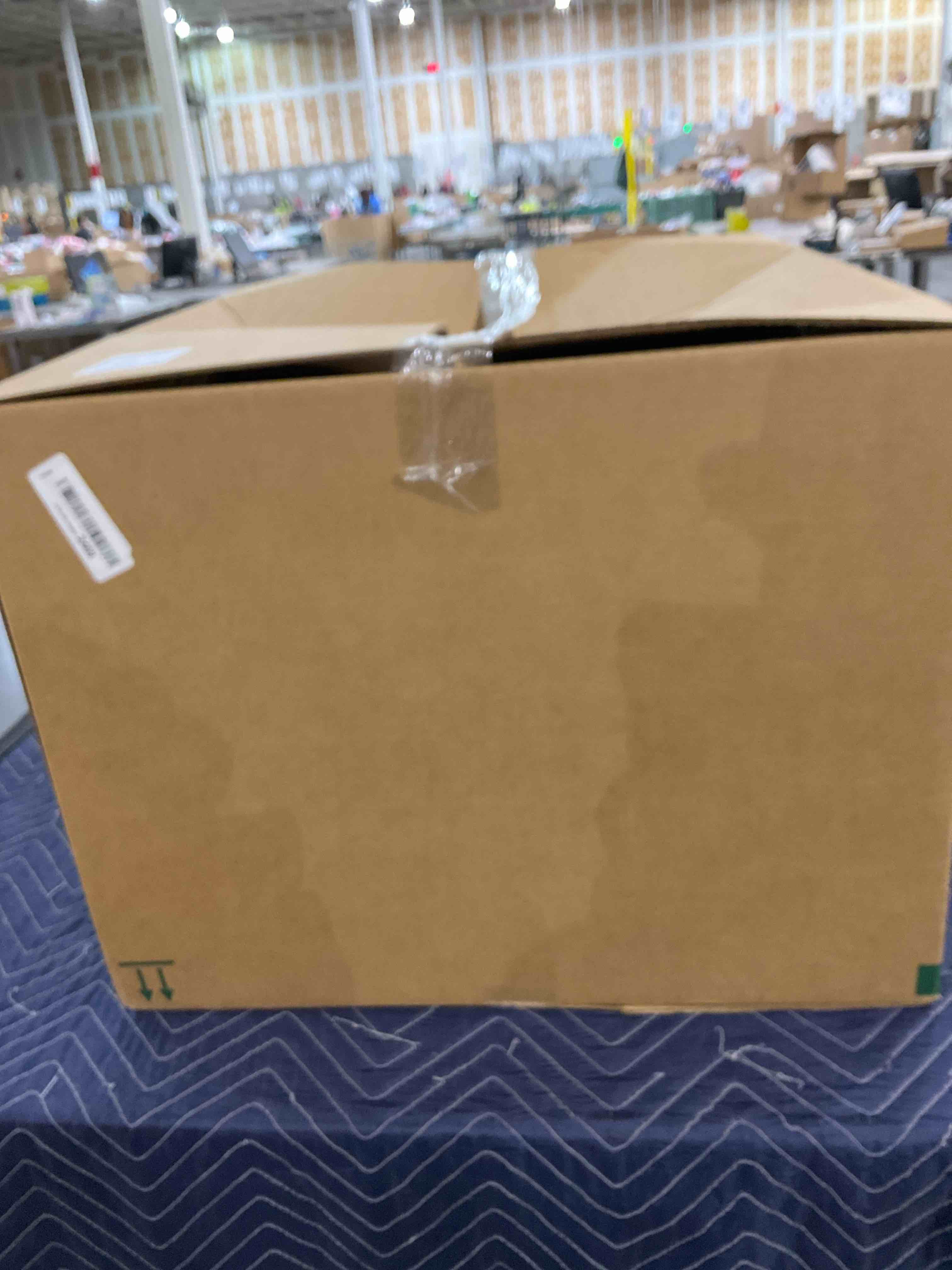 https://s3.amazonaws.com/lotting-images-prod/bidfta/EXS00841742_1705070528205.jpeg