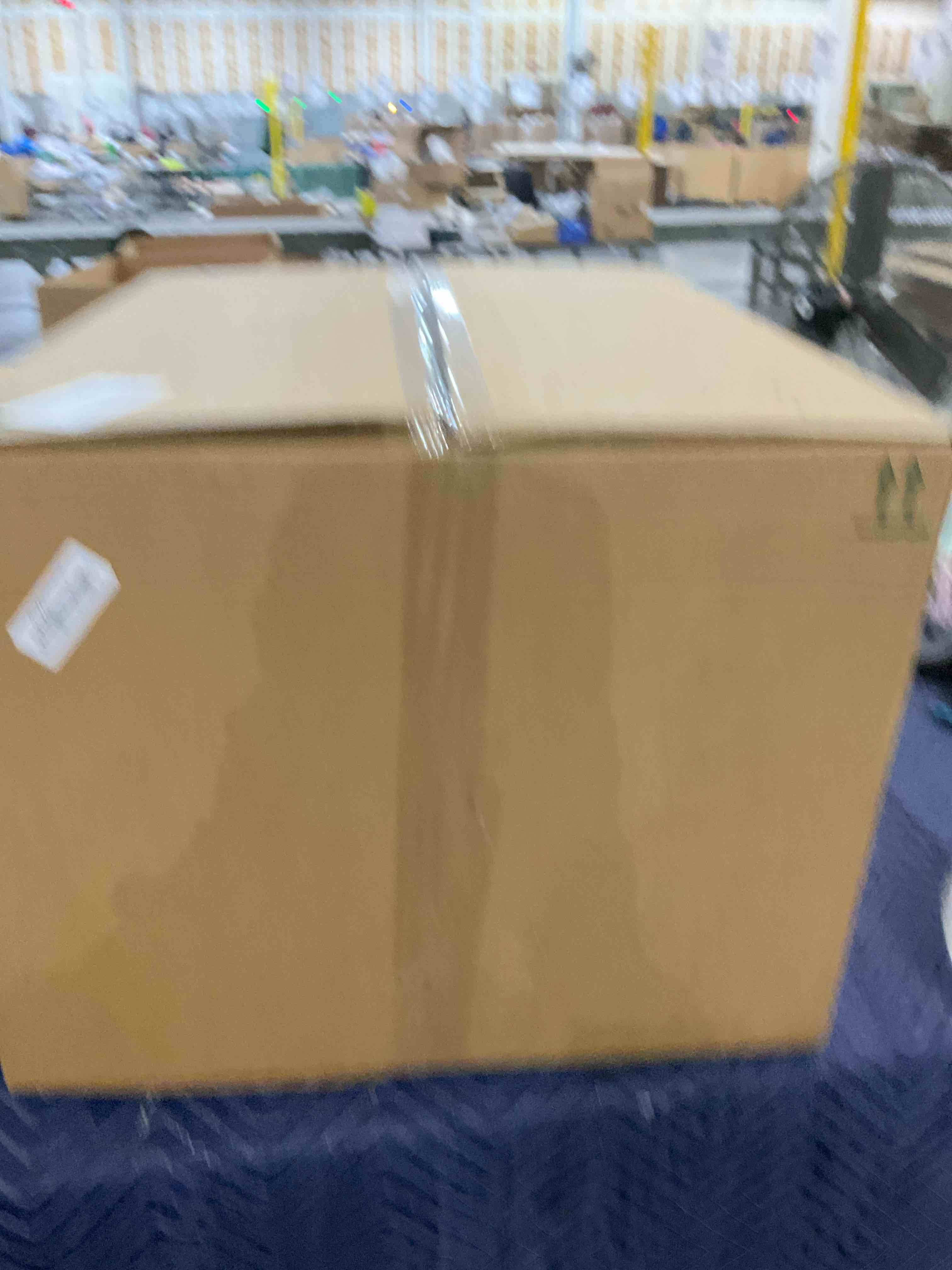 https://s3.amazonaws.com/lotting-images-prod/bidfta/EXS00841762_1705074032804.jpeg