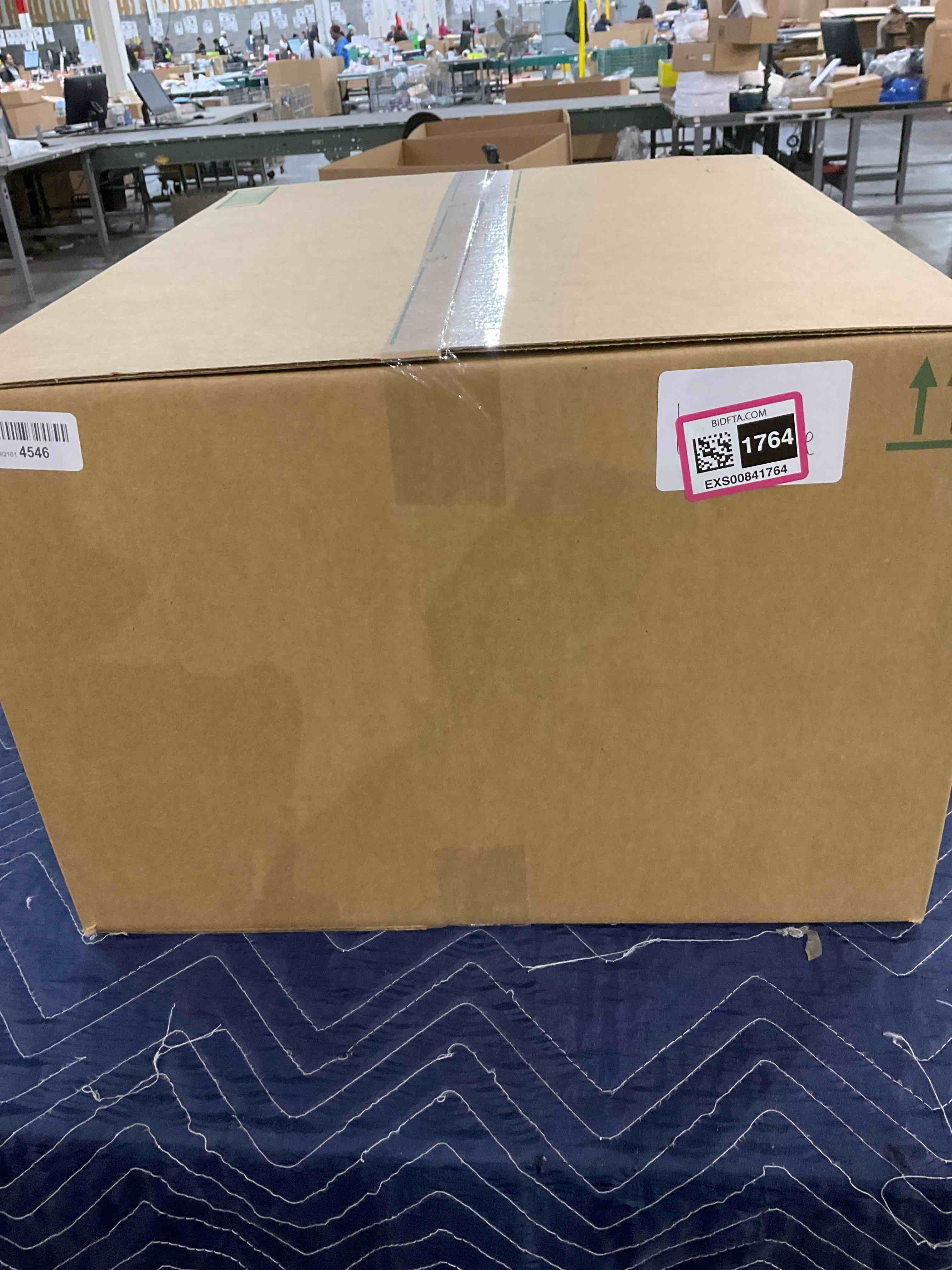 https://s3.amazonaws.com/lotting-images-prod/bidfta/EXS00841764_1705074421354.jpeg