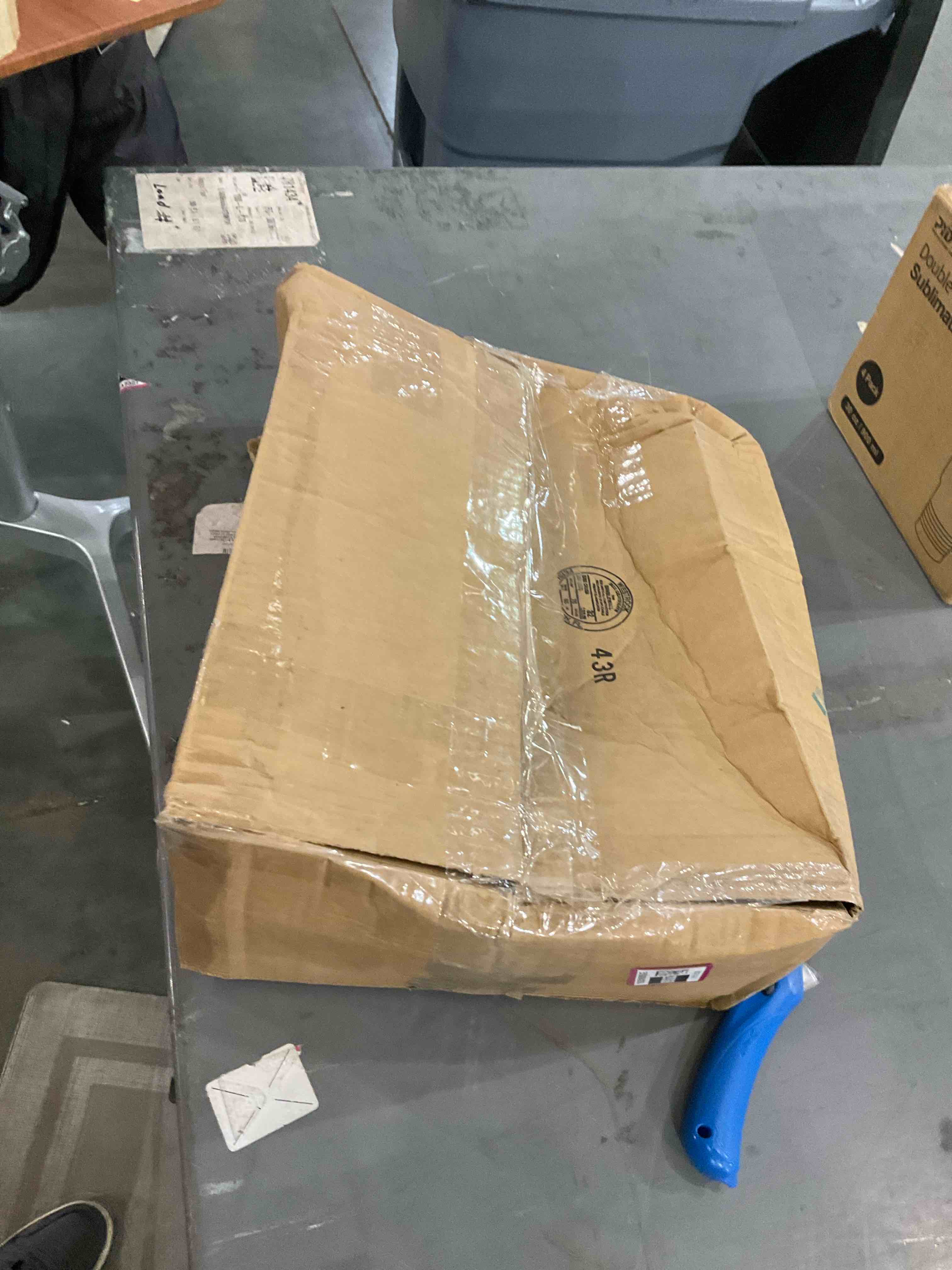 https://s3.amazonaws.com/lotting-images-prod/bidfta/EXS00842938_1704897896117.jpeg