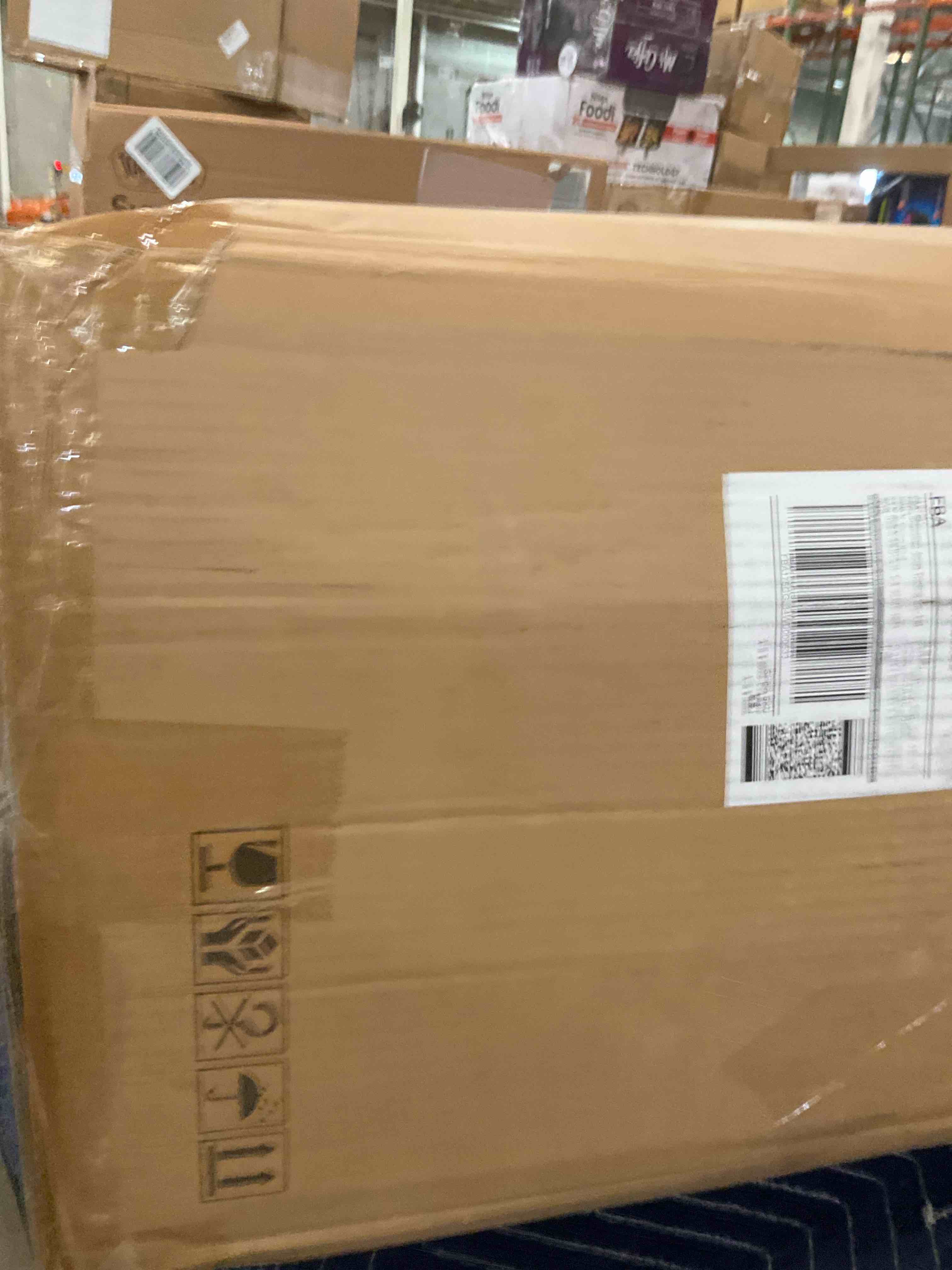 https://s3.amazonaws.com/lotting-images-prod/bidfta/EXS00843065_1702575994226.jpeg