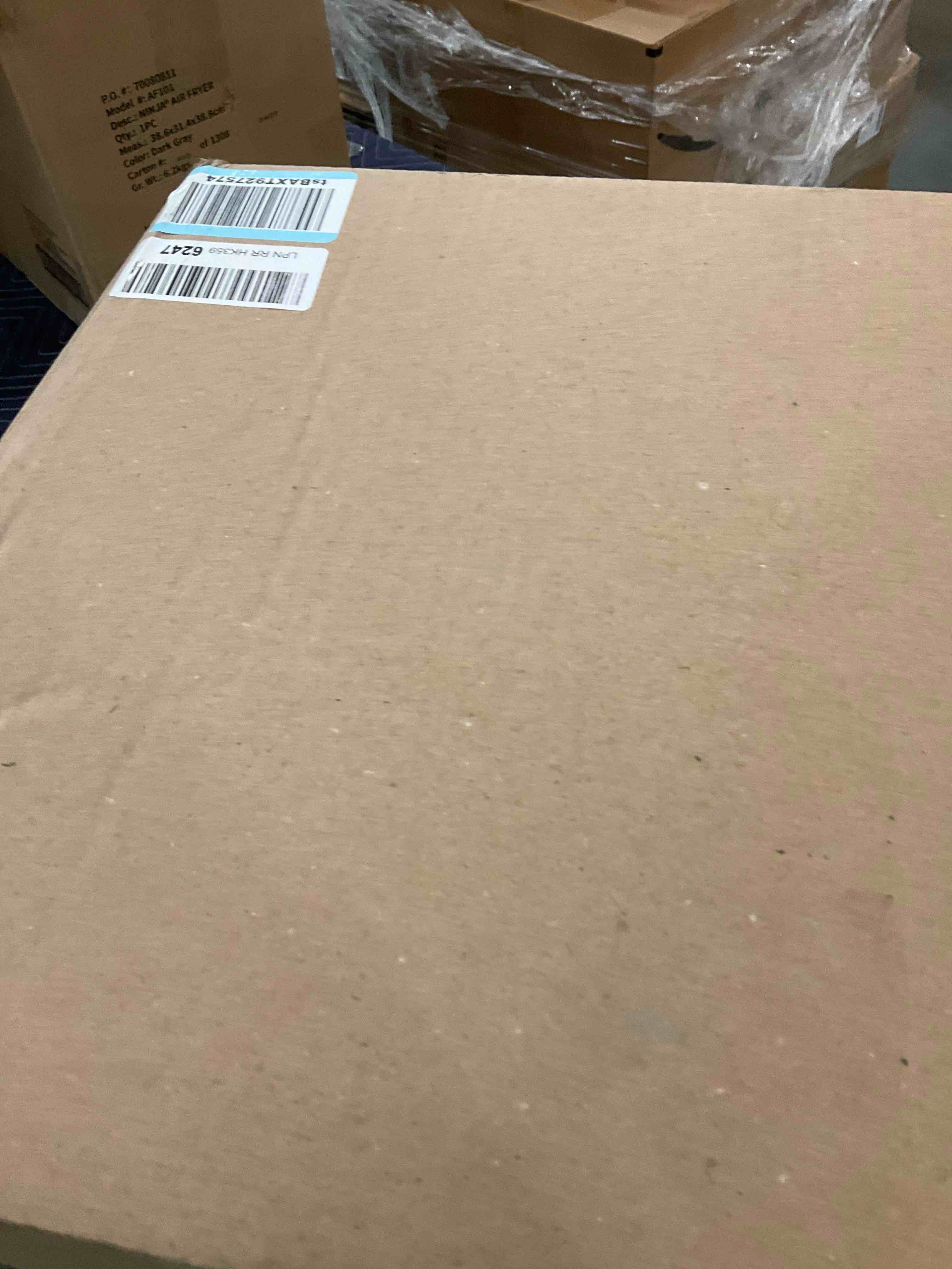 https://s3.amazonaws.com/lotting-images-prod/bidfta/EXS00843075_1702577640937.jpeg