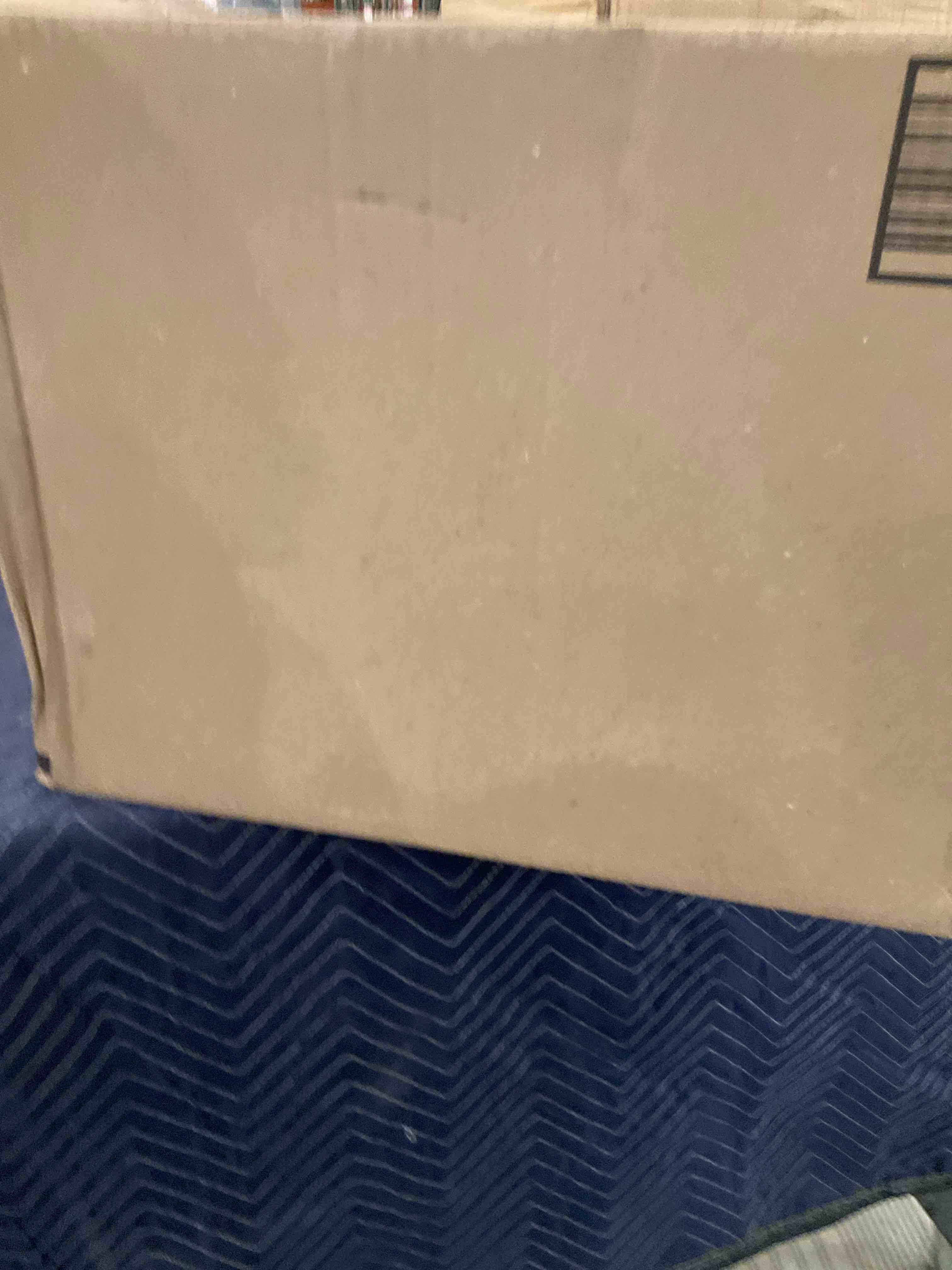 https://s3.amazonaws.com/lotting-images-prod/bidfta/EXS00843075_1702577660734.jpeg