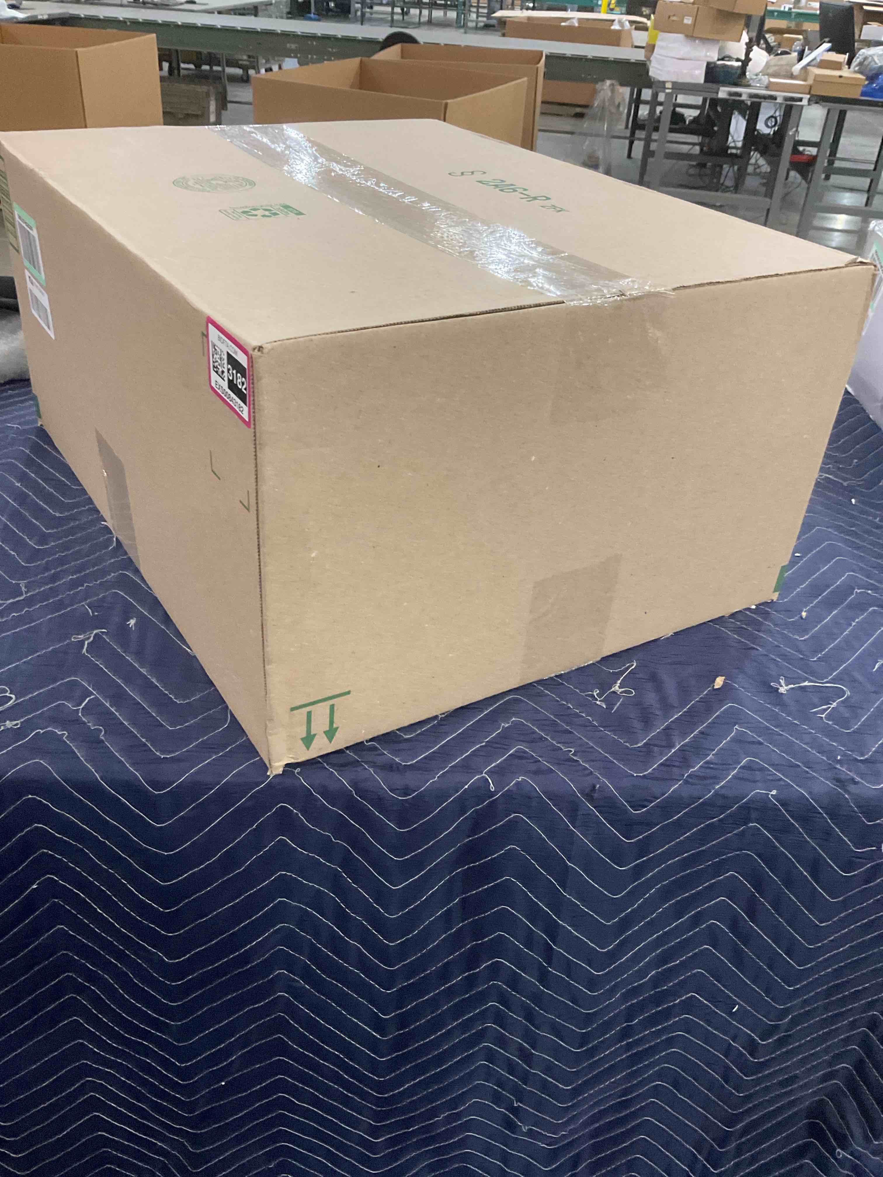 https://s3.amazonaws.com/lotting-images-prod/bidfta/EXS00843182_1704742478981.jpeg