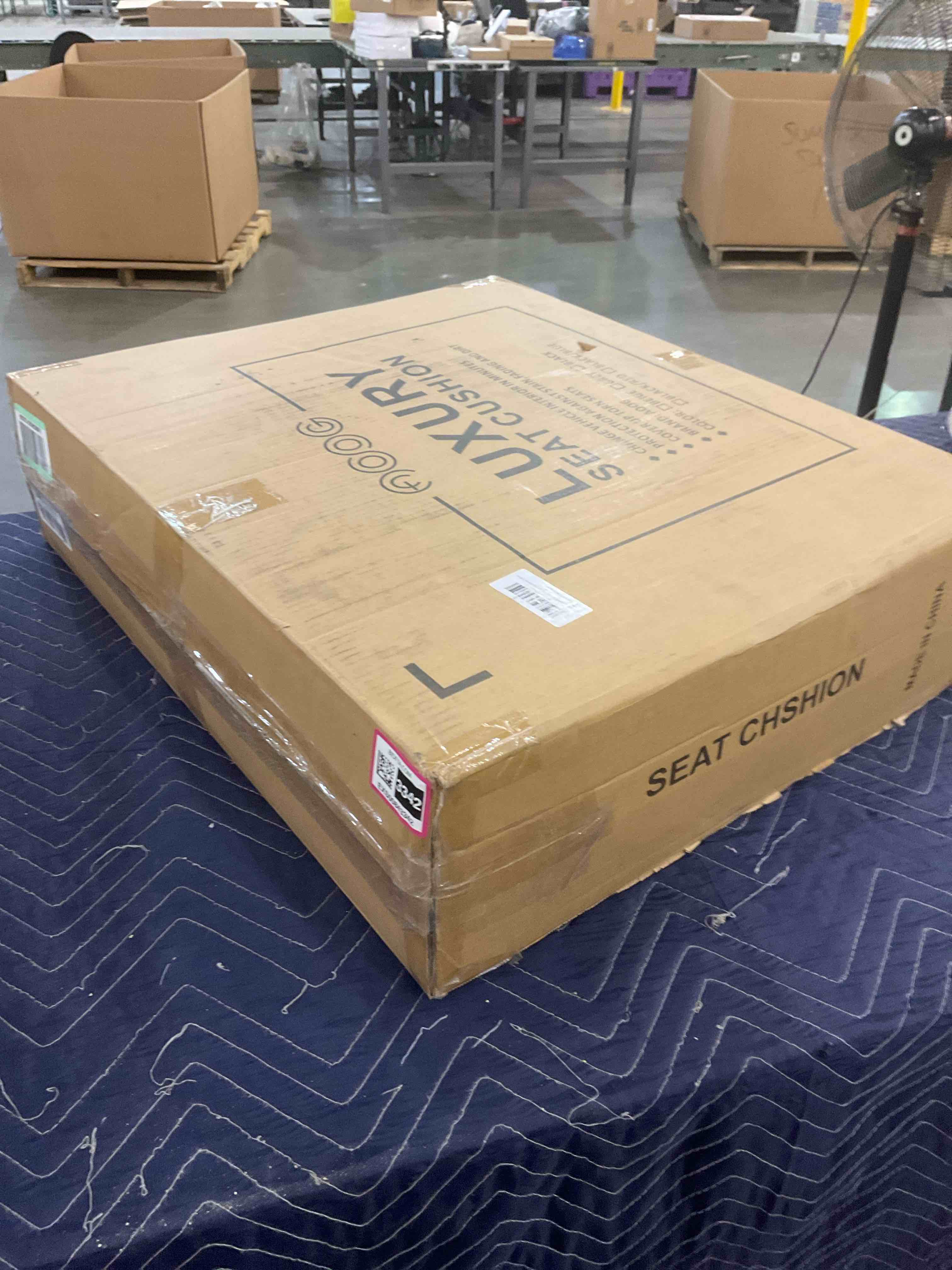 https://s3.amazonaws.com/lotting-images-prod/bidfta/EXS00843342_1704899954615.jpeg