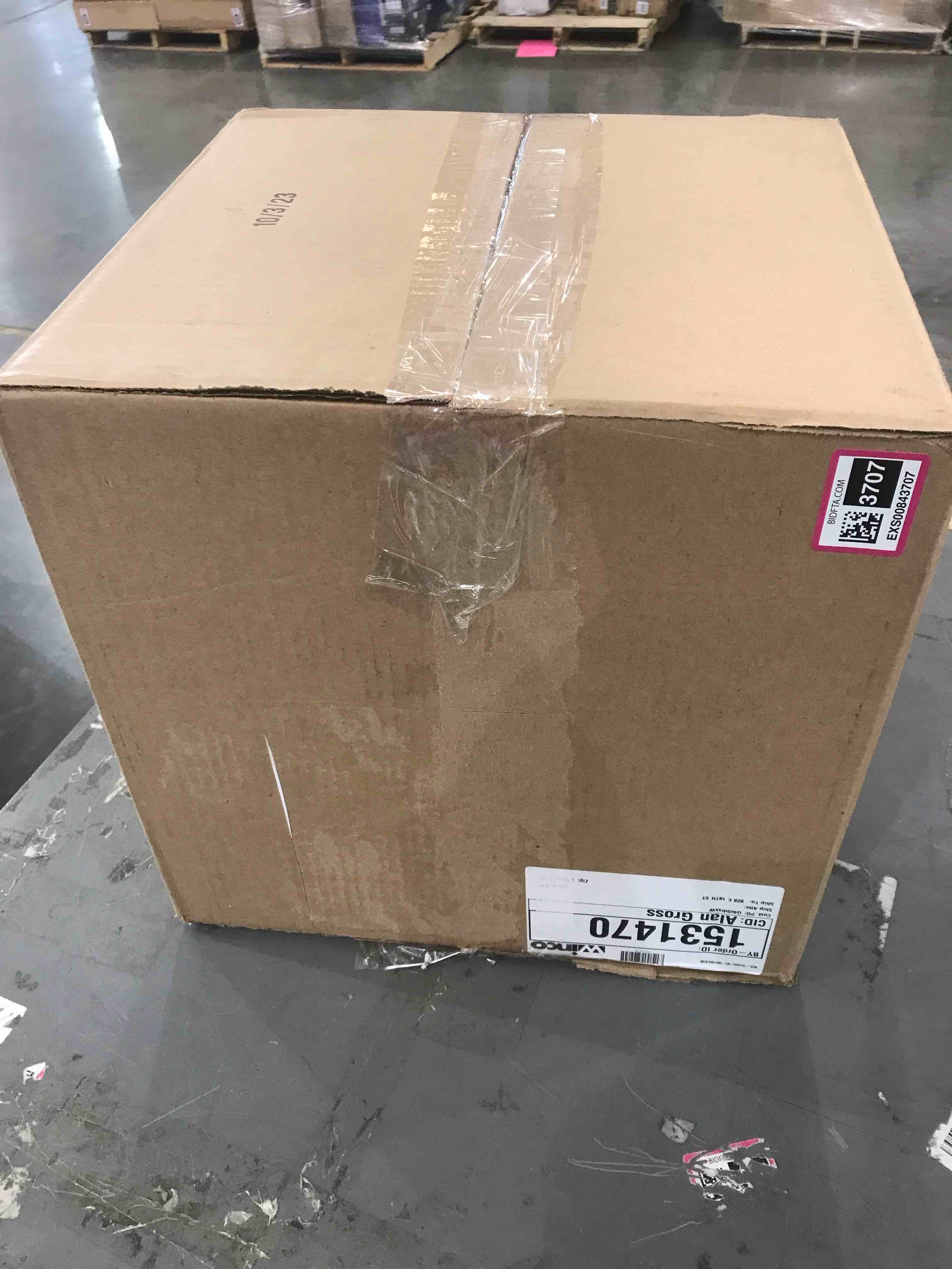 https://s3.amazonaws.com/lotting-images-prod/bidfta/EXS00843707_1701715341379.jpeg