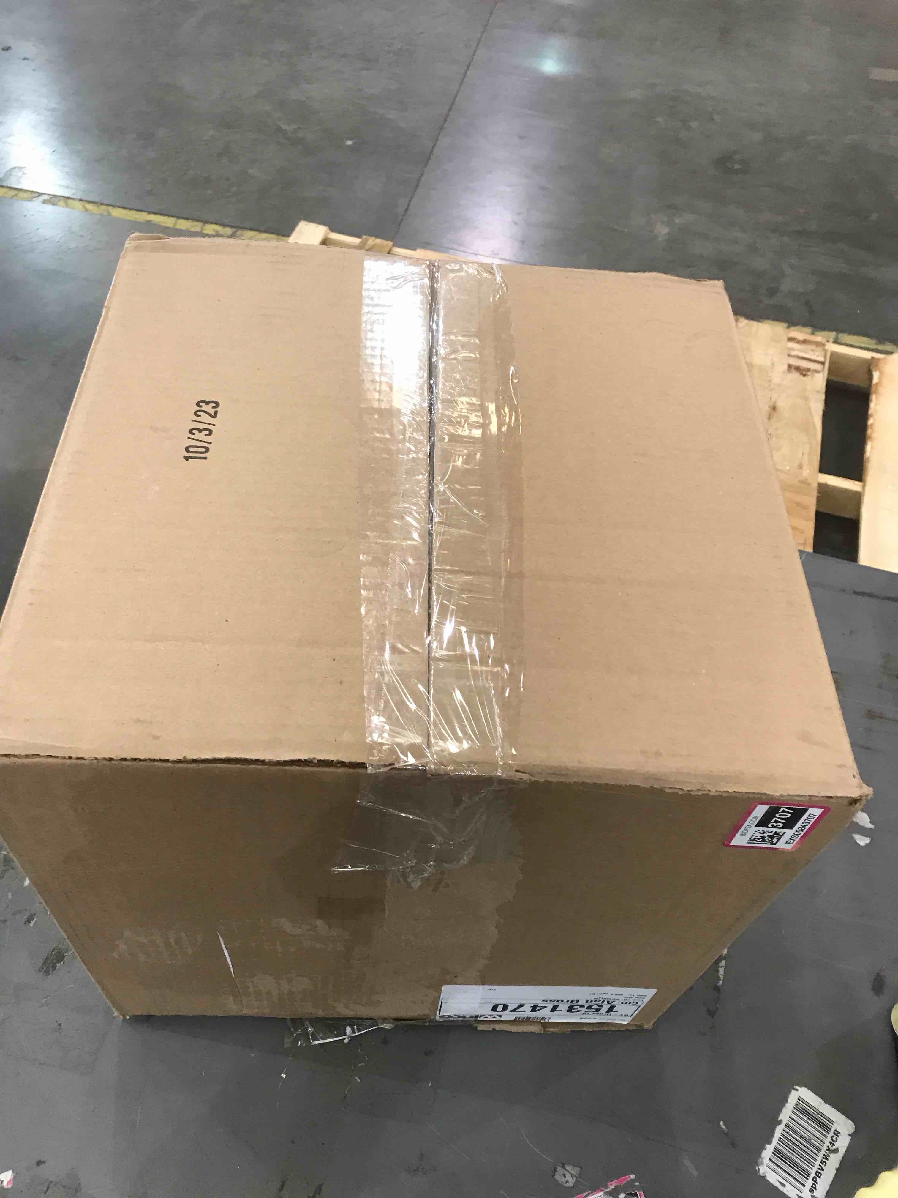 https://s3.amazonaws.com/lotting-images-prod/bidfta/EXS00843707_1701715343333.jpeg