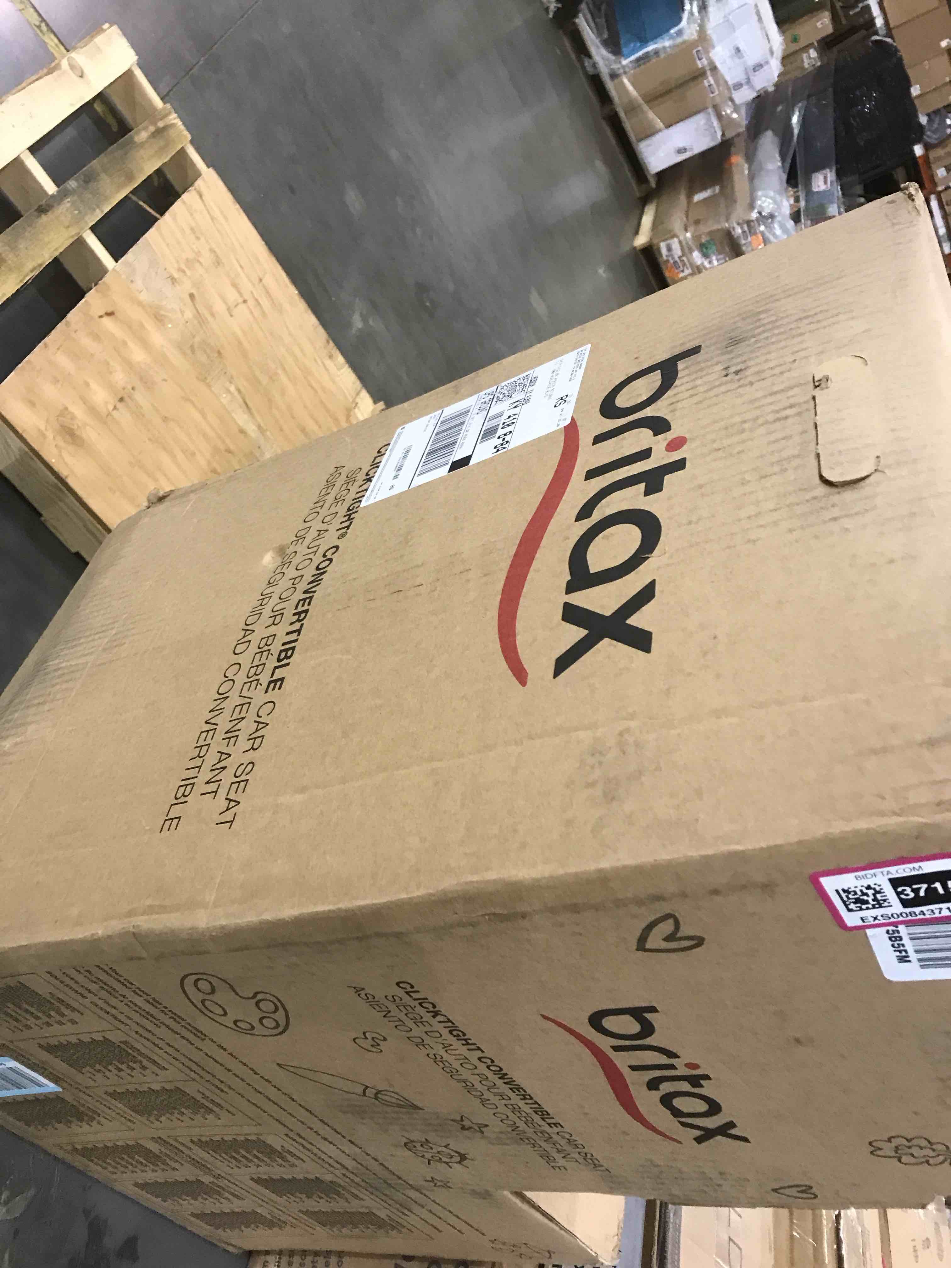https://s3.amazonaws.com/lotting-images-prod/bidfta/EXS00843715_1701717700142.jpeg