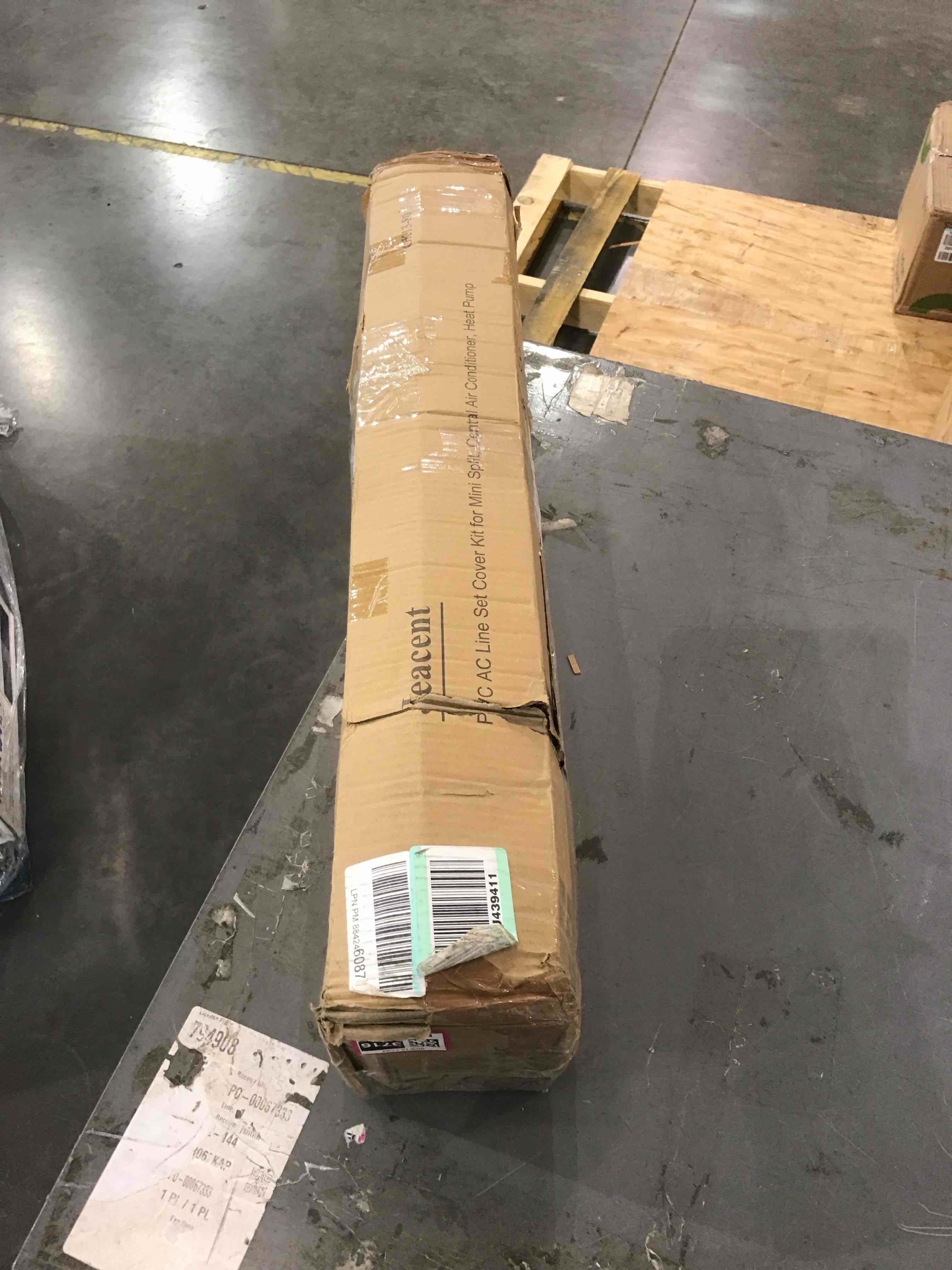 https://s3.amazonaws.com/lotting-images-prod/bidfta/EXS00843716_1701717907973.jpeg