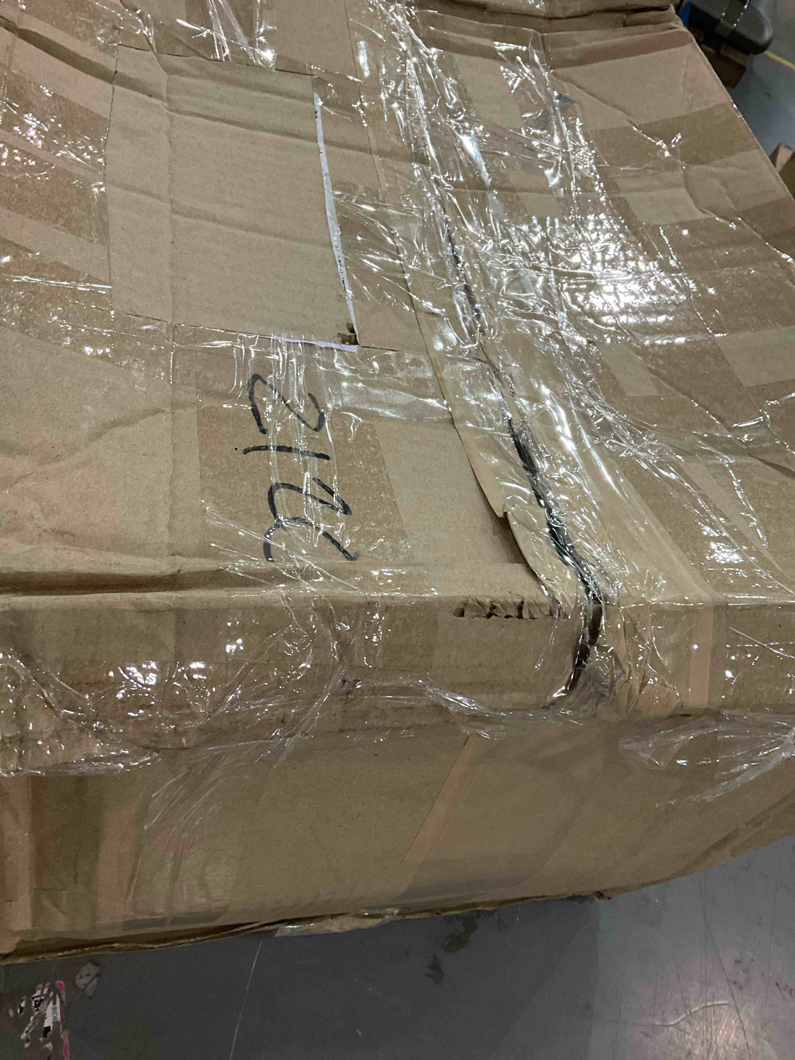 https://s3.amazonaws.com/lotting-images-prod/bidfta/EXS00843994_1701910452118.jpeg