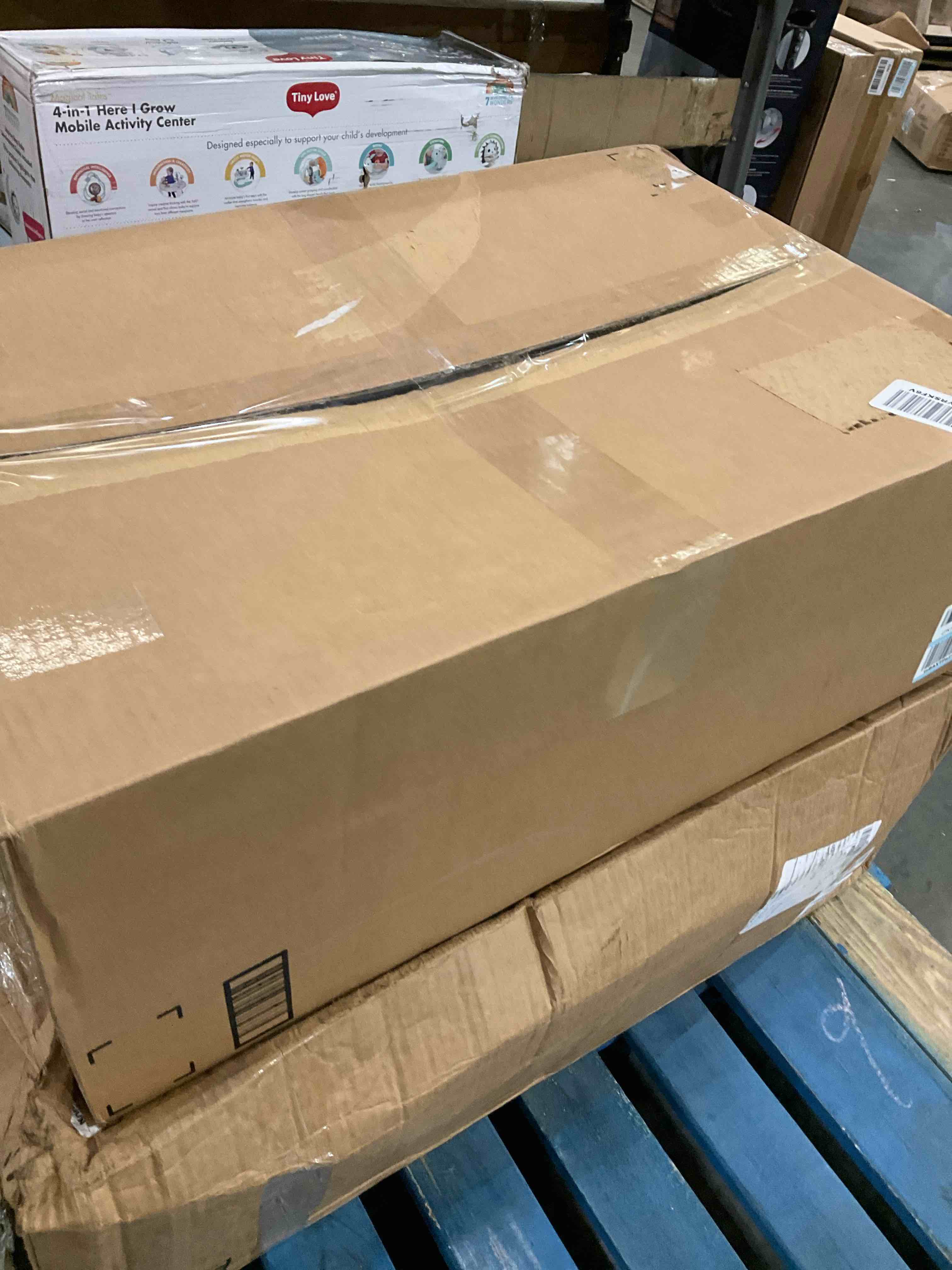 https://s3.amazonaws.com/lotting-images-prod/bidfta/EXS00843999_1701971161042.jpeg