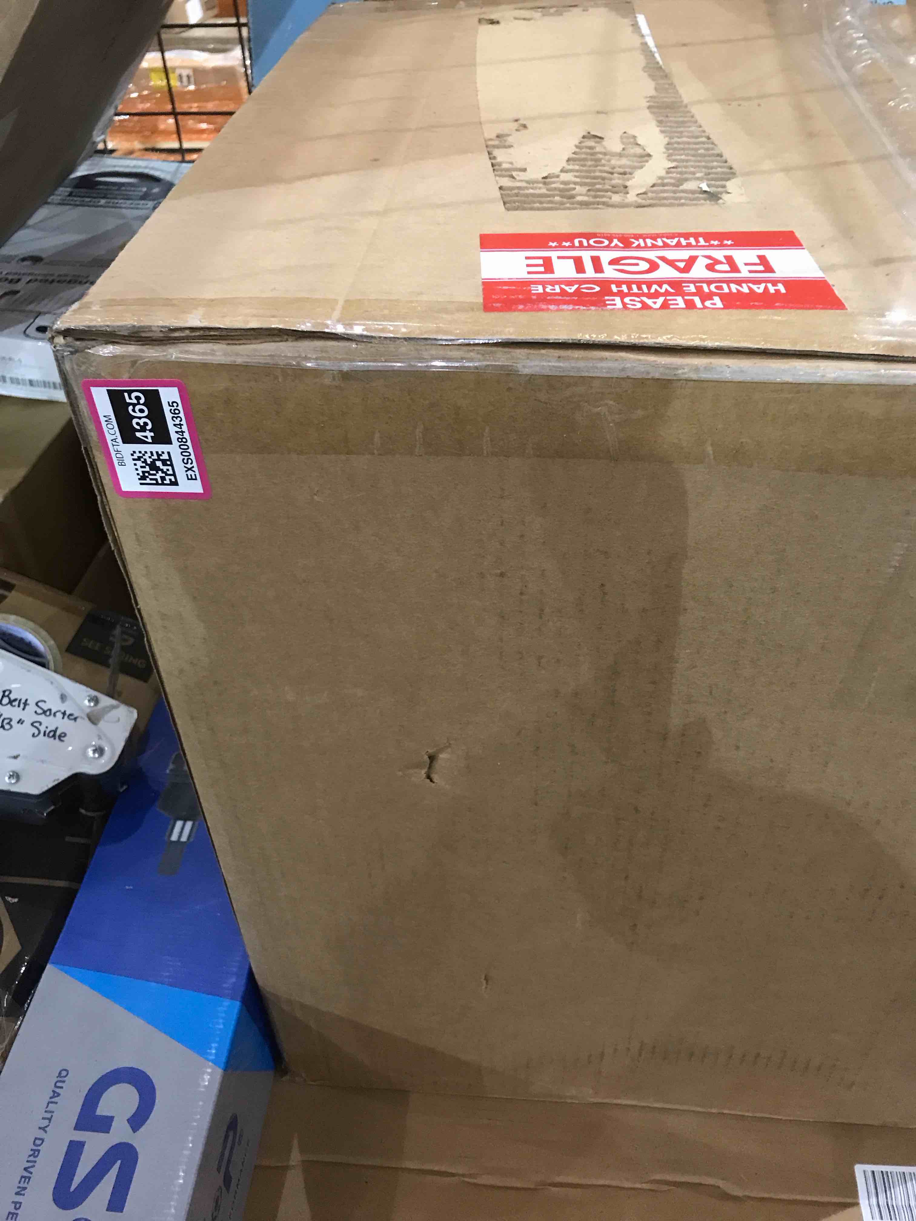 https://s3.amazonaws.com/lotting-images-prod/bidfta/EXS00844365_1706035423061.jpeg