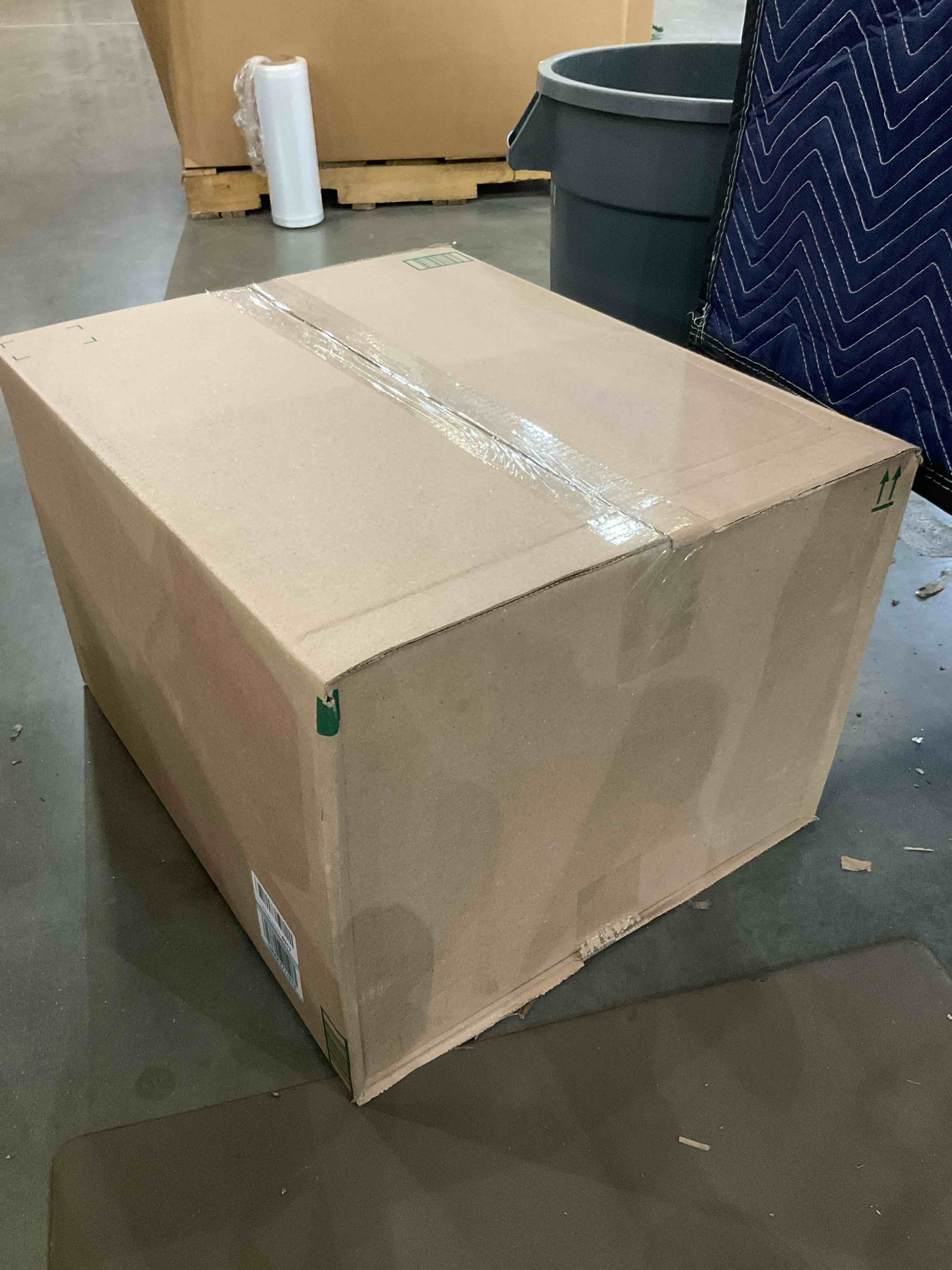 https://s3.amazonaws.com/lotting-images-prod/bidfta/EXS00844676_1704726397850.jpeg
