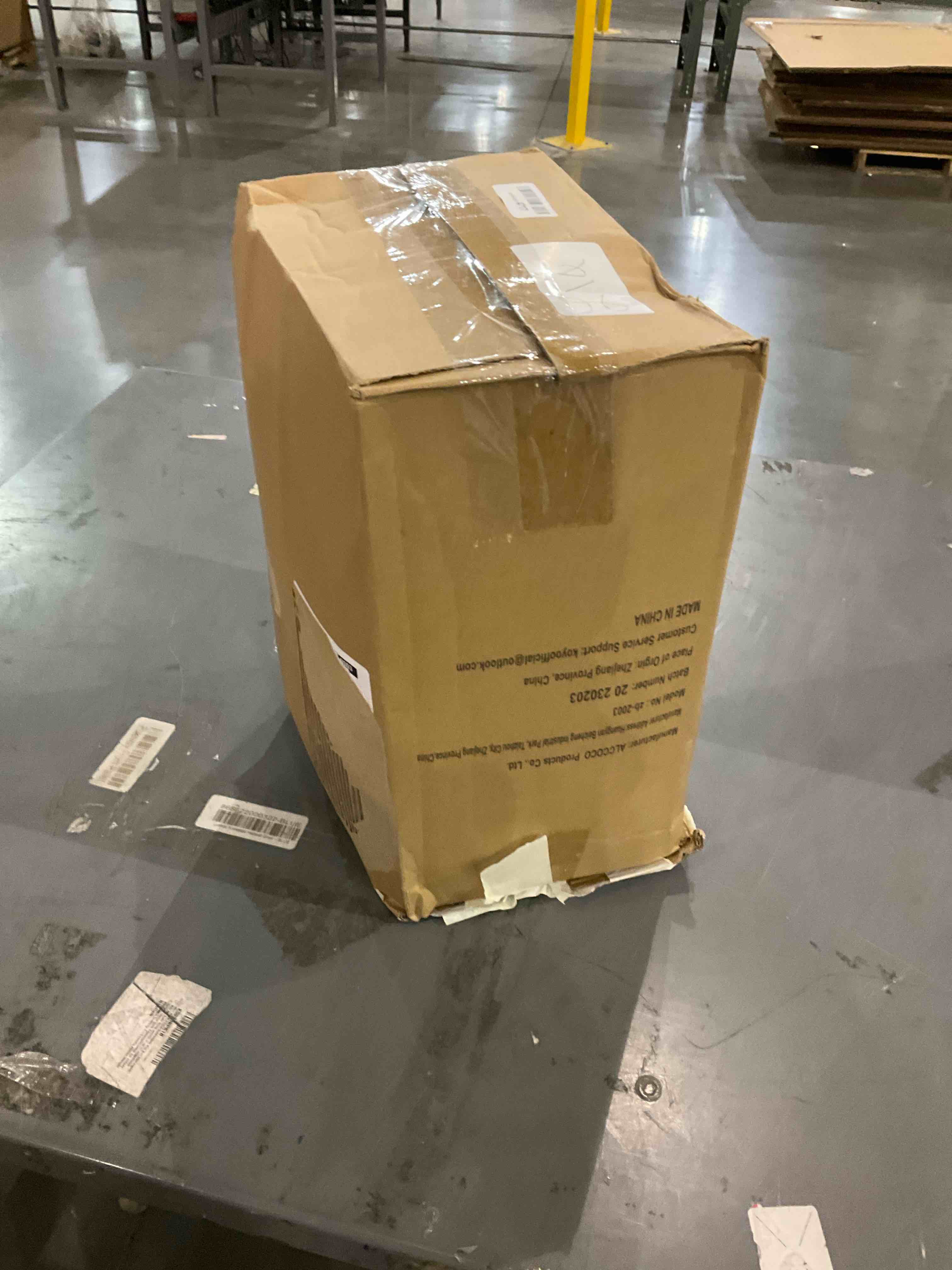 https://s3.amazonaws.com/lotting-images-prod/bidfta/EXS00844817_1705588220258.jpeg