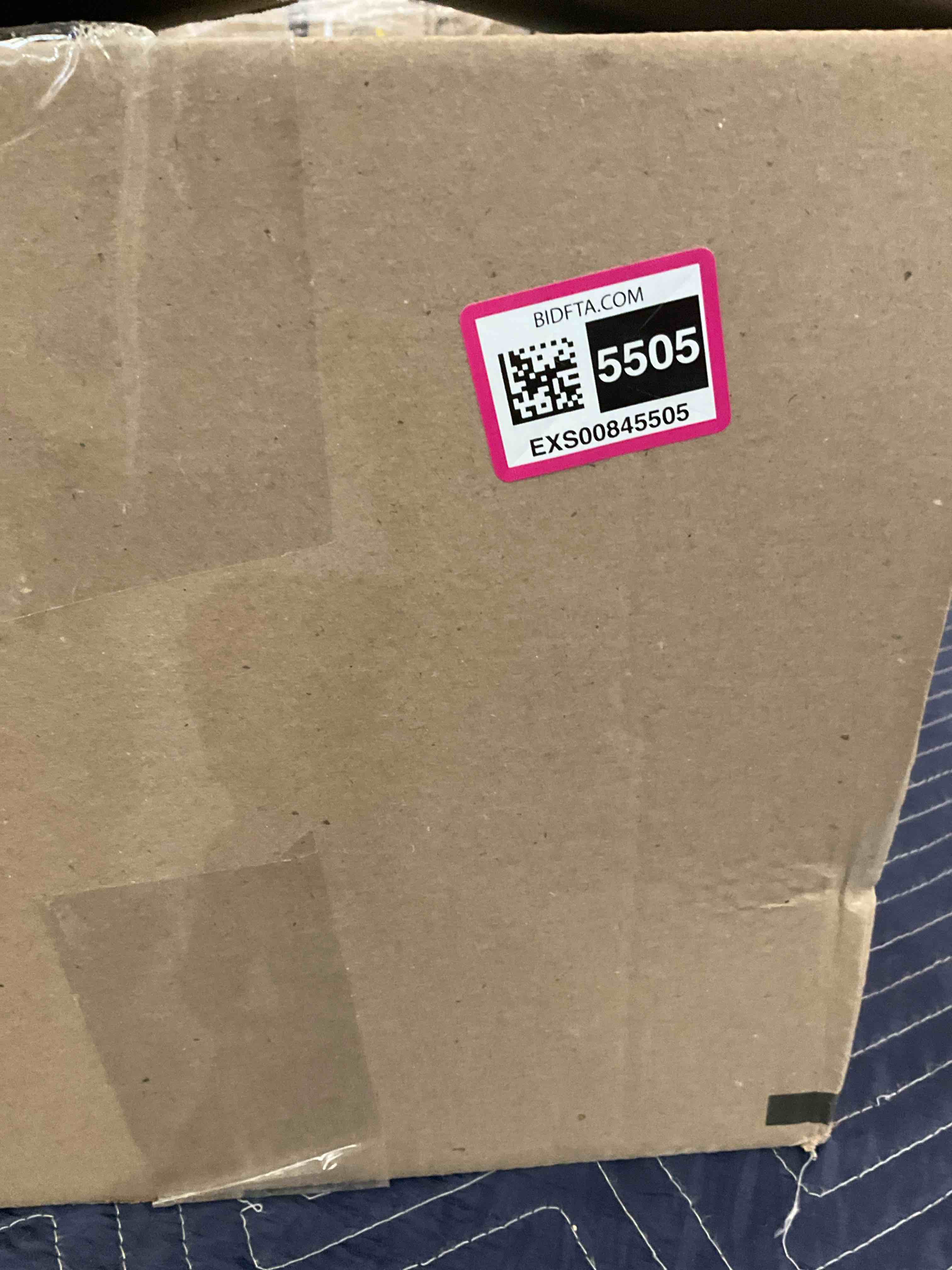 https://s3.amazonaws.com/lotting-images-prod/bidfta/EXS00845505_1701973536208.jpeg