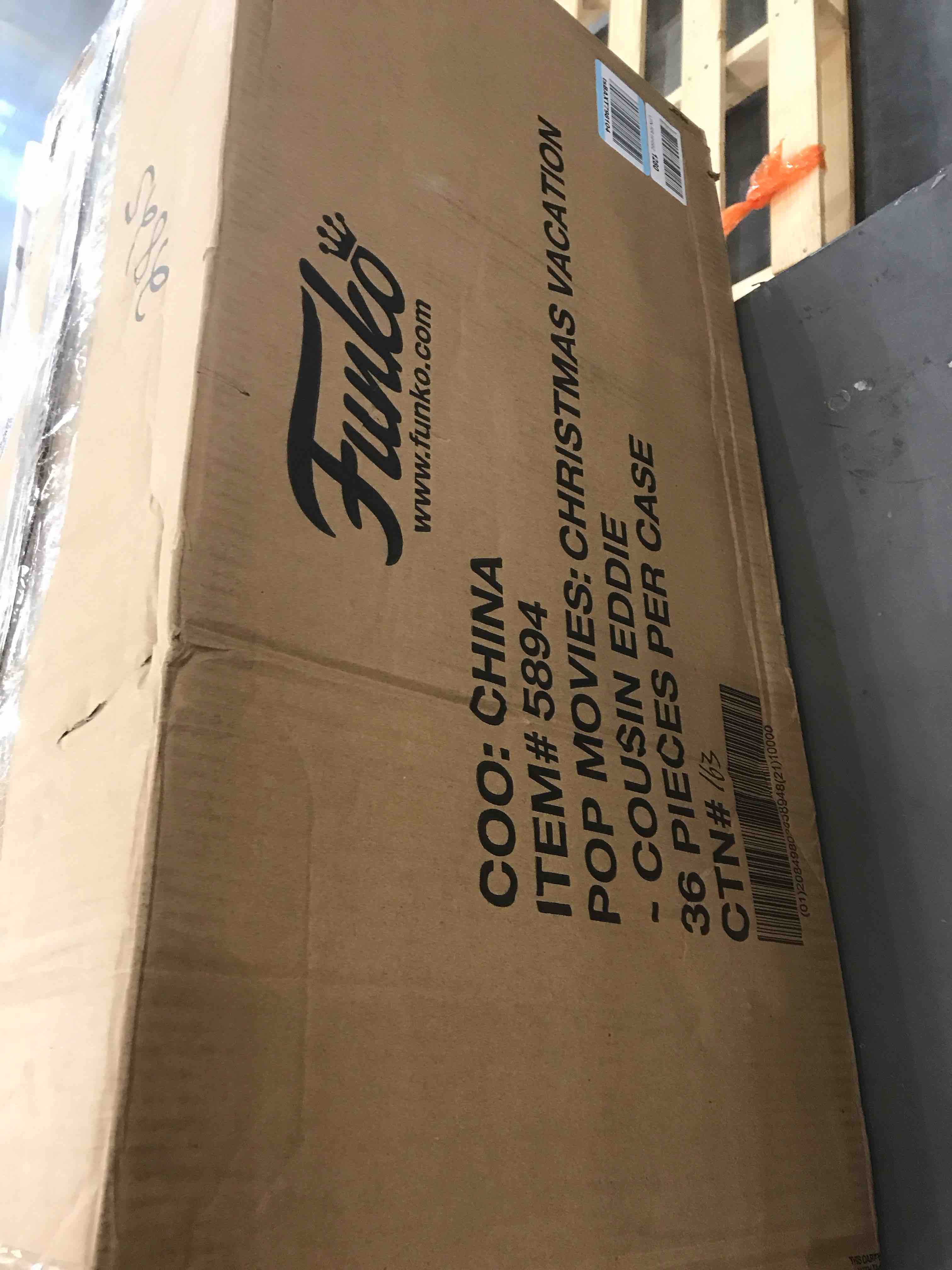 https://s3.amazonaws.com/lotting-images-prod/bidfta/EXS00845739_1702572555180.jpeg