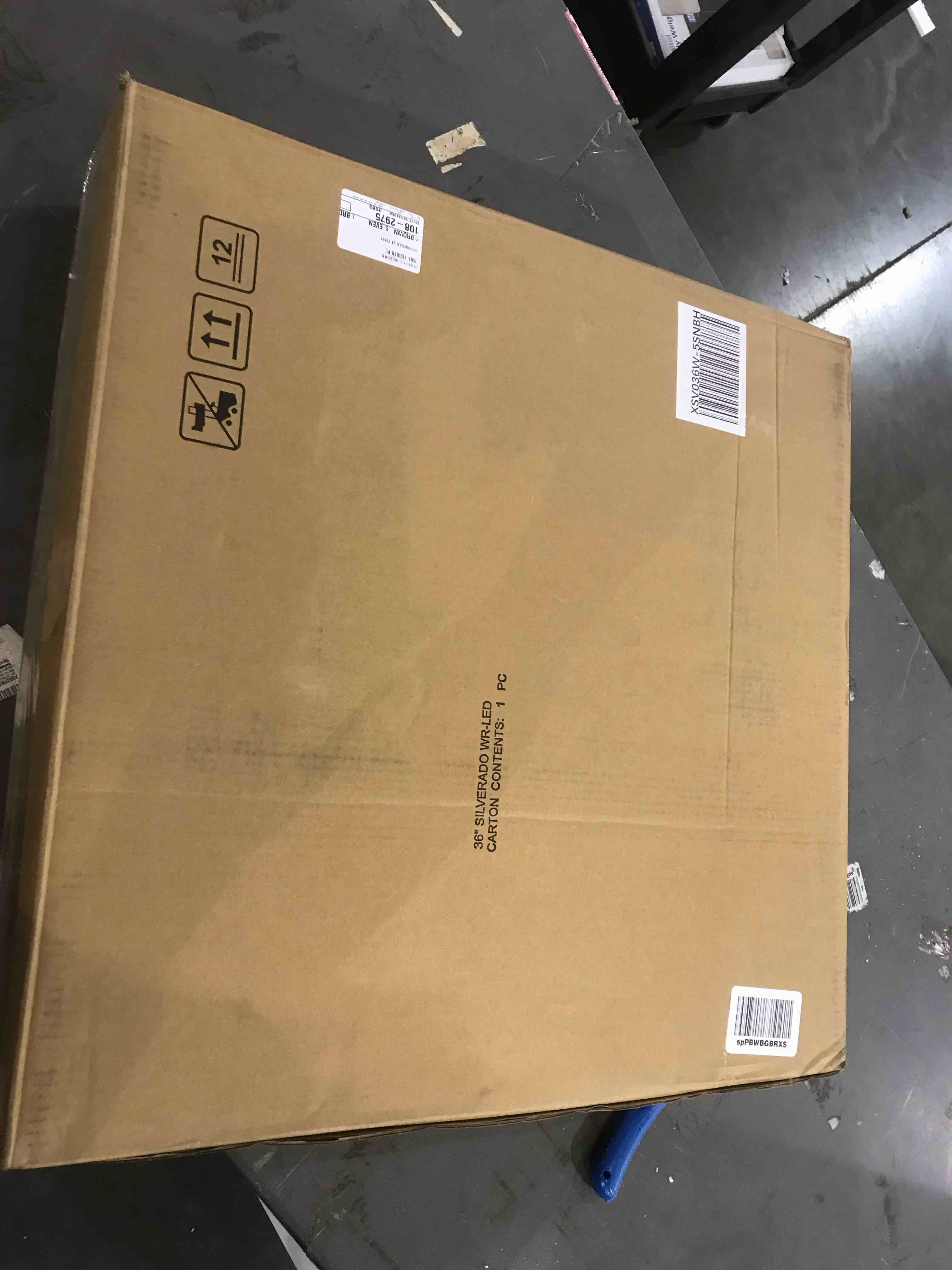 https://s3.amazonaws.com/lotting-images-prod/bidfta/EXS00845805_1702647582674.jpeg