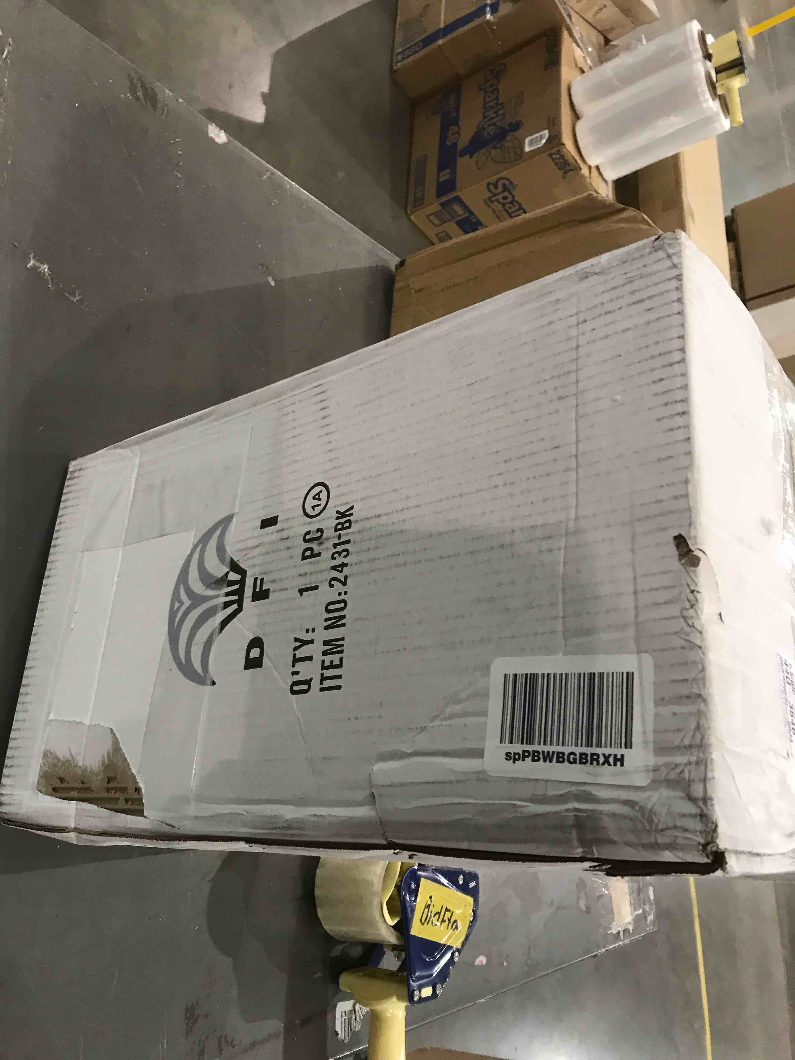 https://s3.amazonaws.com/lotting-images-prod/bidfta/EXS00845814_1702650753785.jpeg